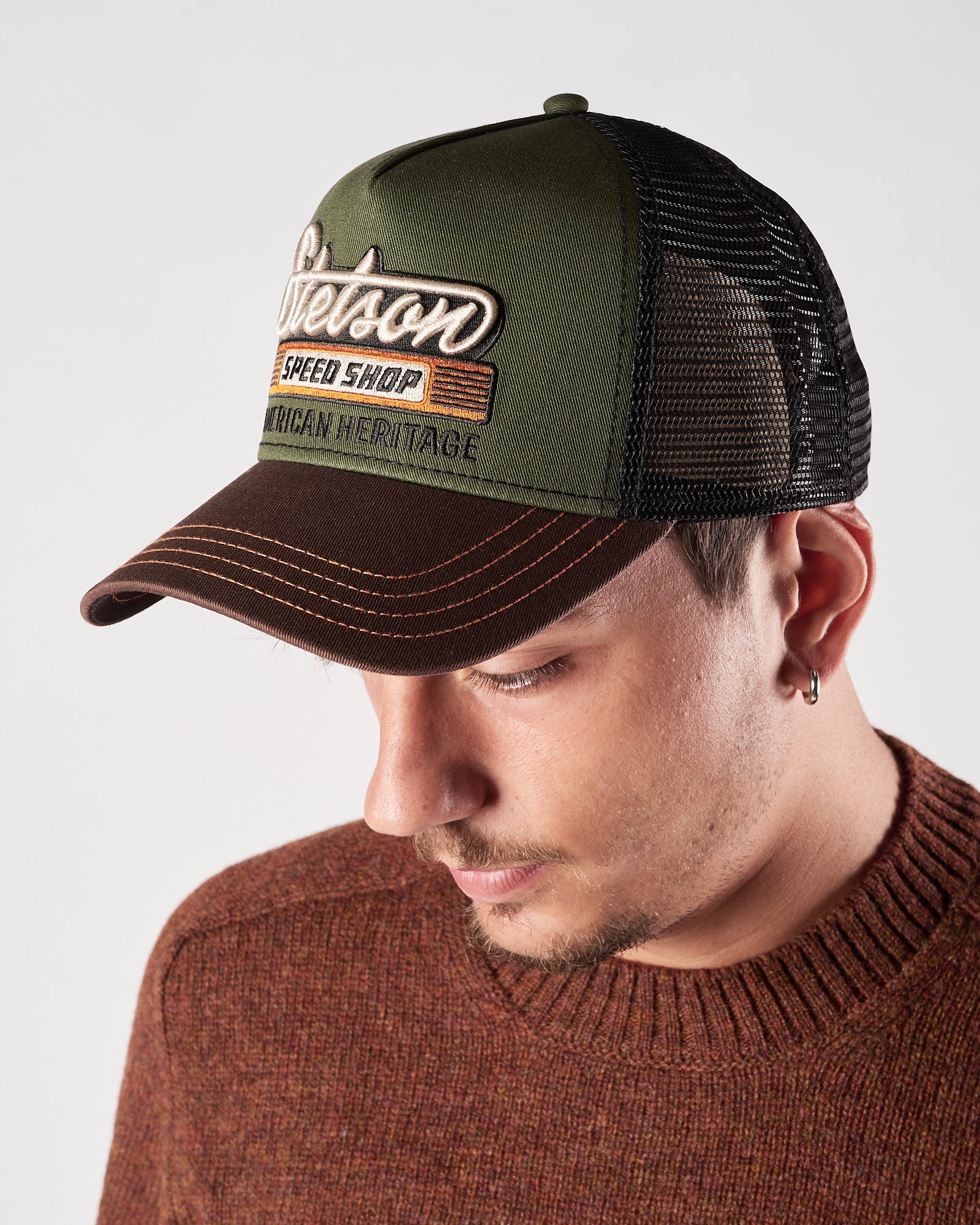 Cappello Stetson verde e marrone con logo