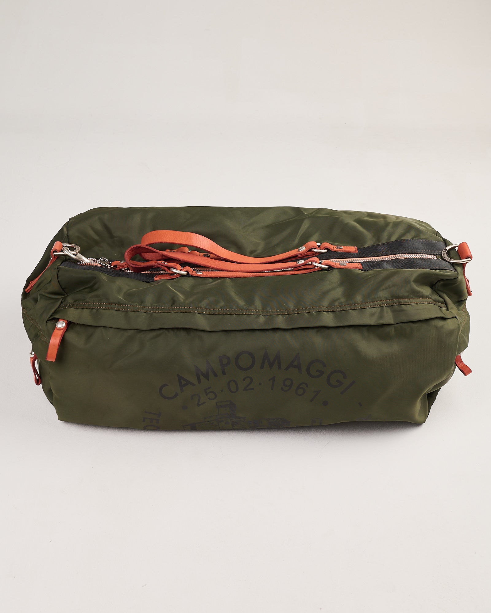 Borsone Campomaggi Monviso vela e vacchetta militare arancio nero