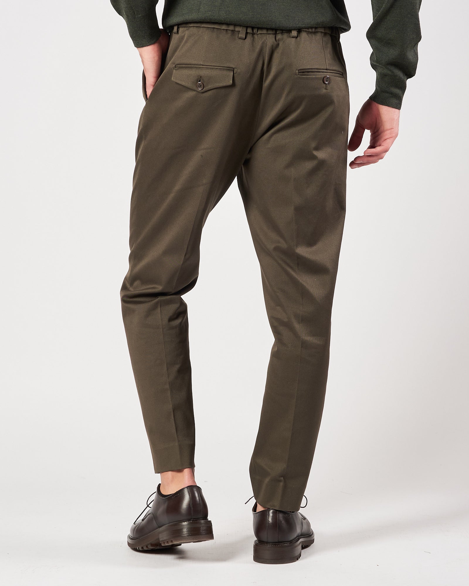 Pantalone A|STORE uomo con pences verde