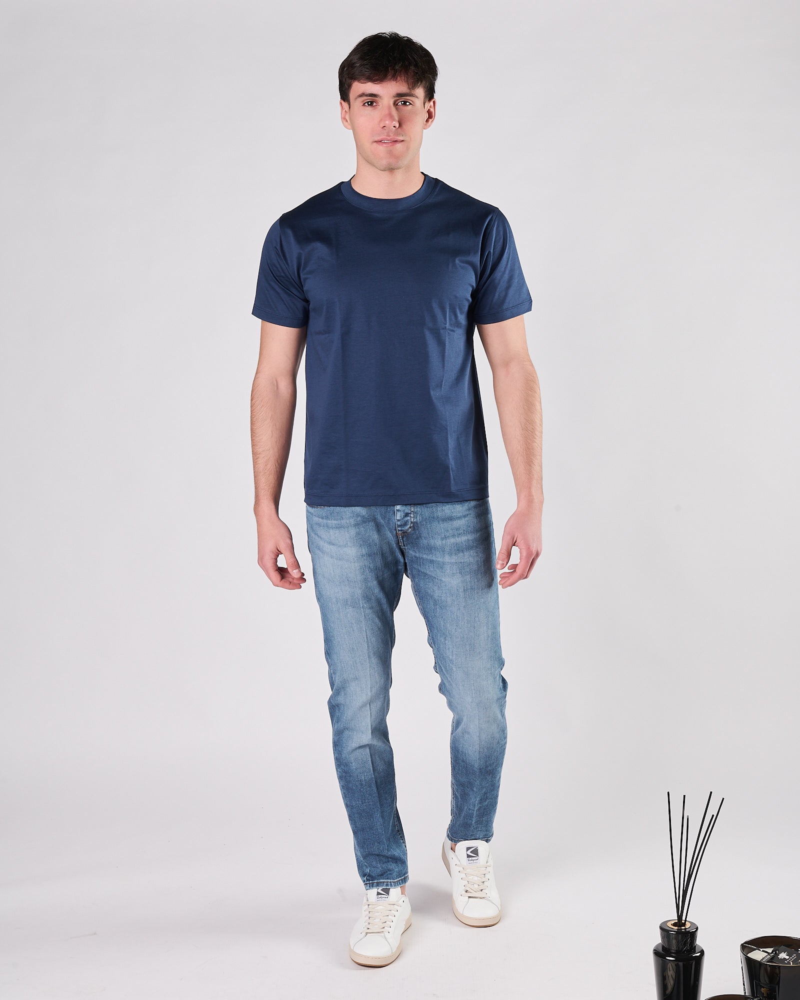 T-shirt Aimé regular tessuto modal blu