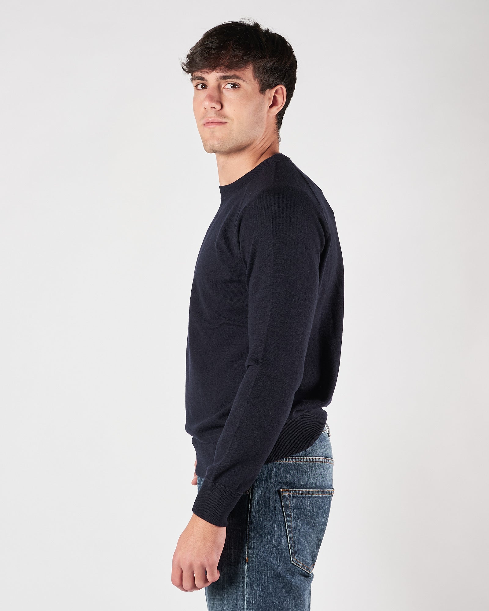 Maglia A|STORE in lana girocollo taglio felpa blu