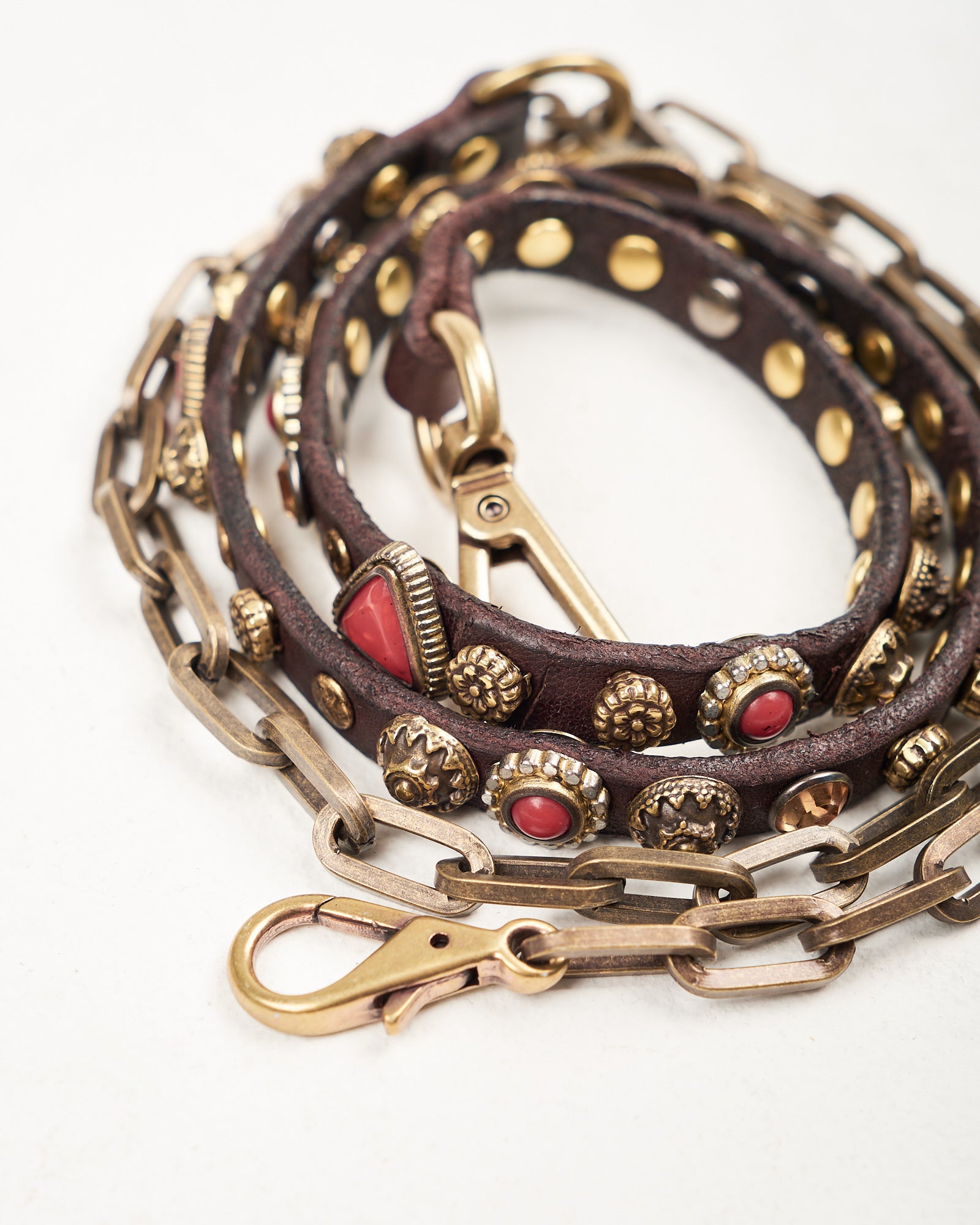 Cintura Campomaggi in catena e pelle con borchie