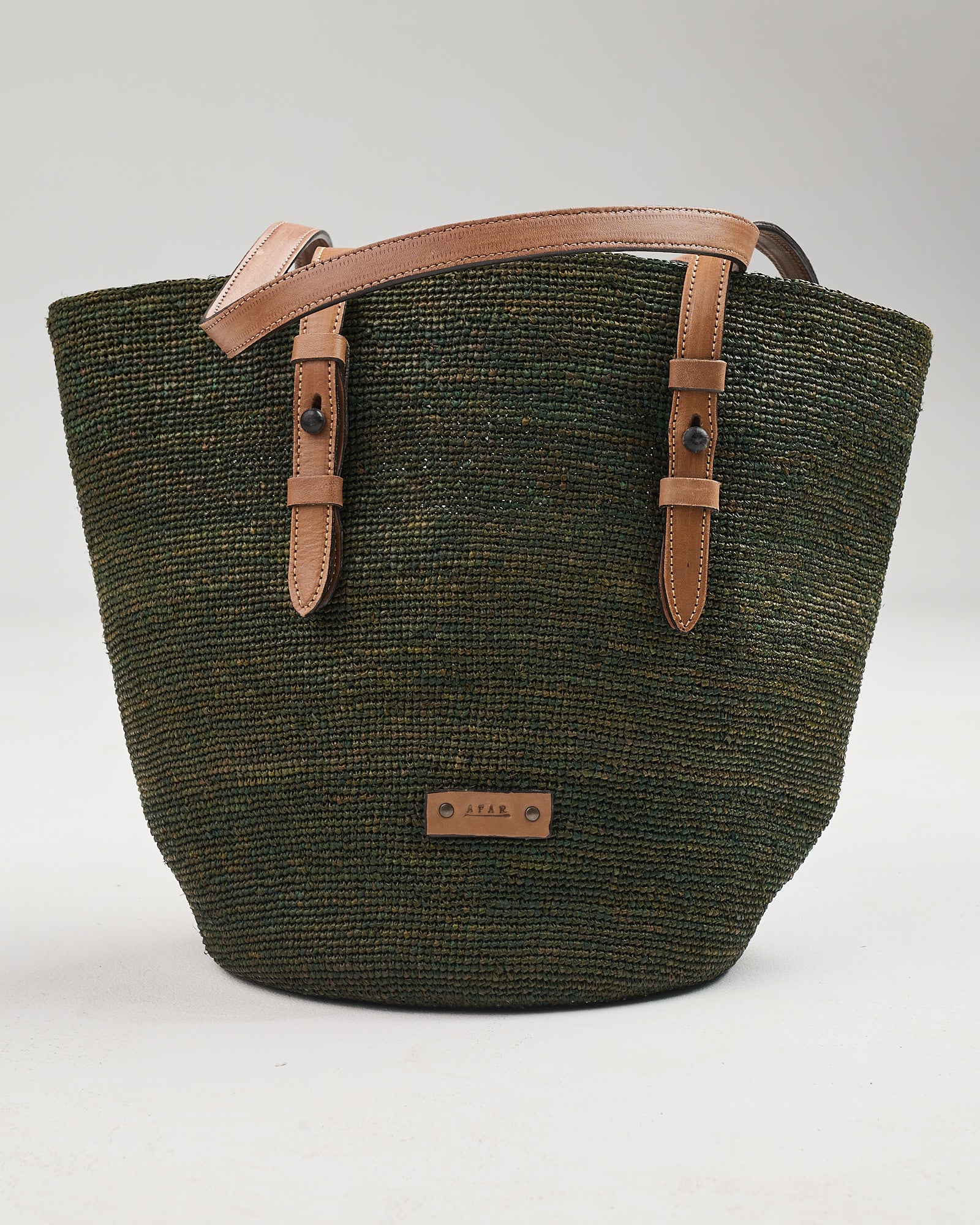 Borsa Afar in rafia intrecciata olive