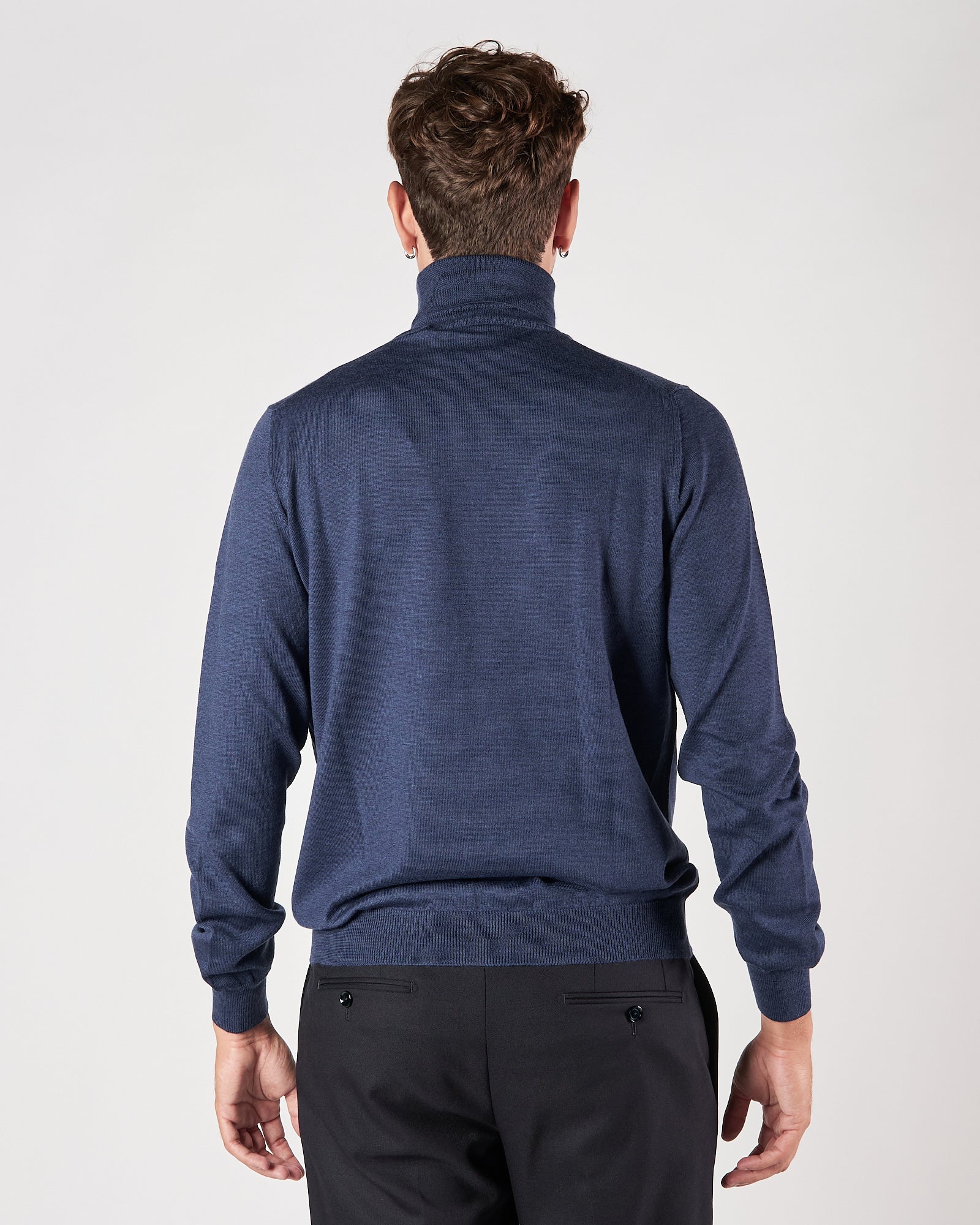 Maglia A|STORE collo alto in lana blu cobalto