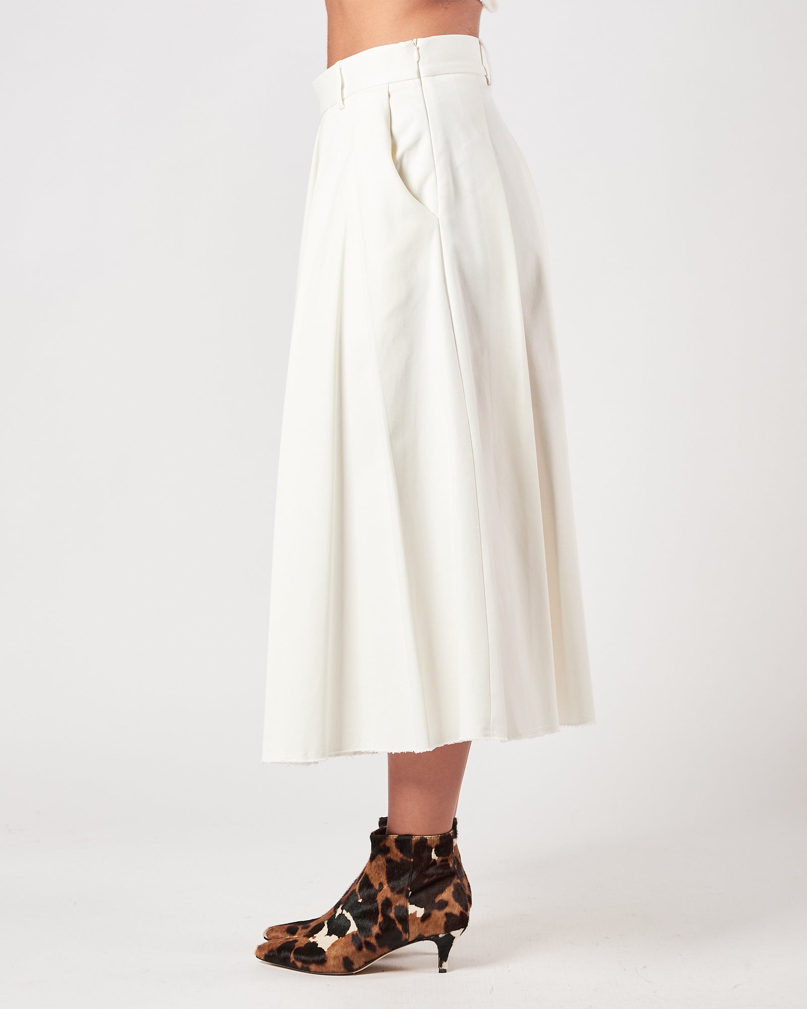 Gonna Tela9 lunga panna con pieghe