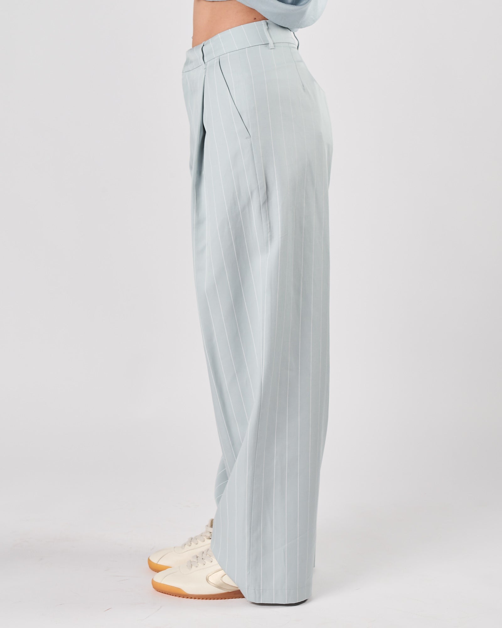 Pantalone Eleh morbido gessato celeste