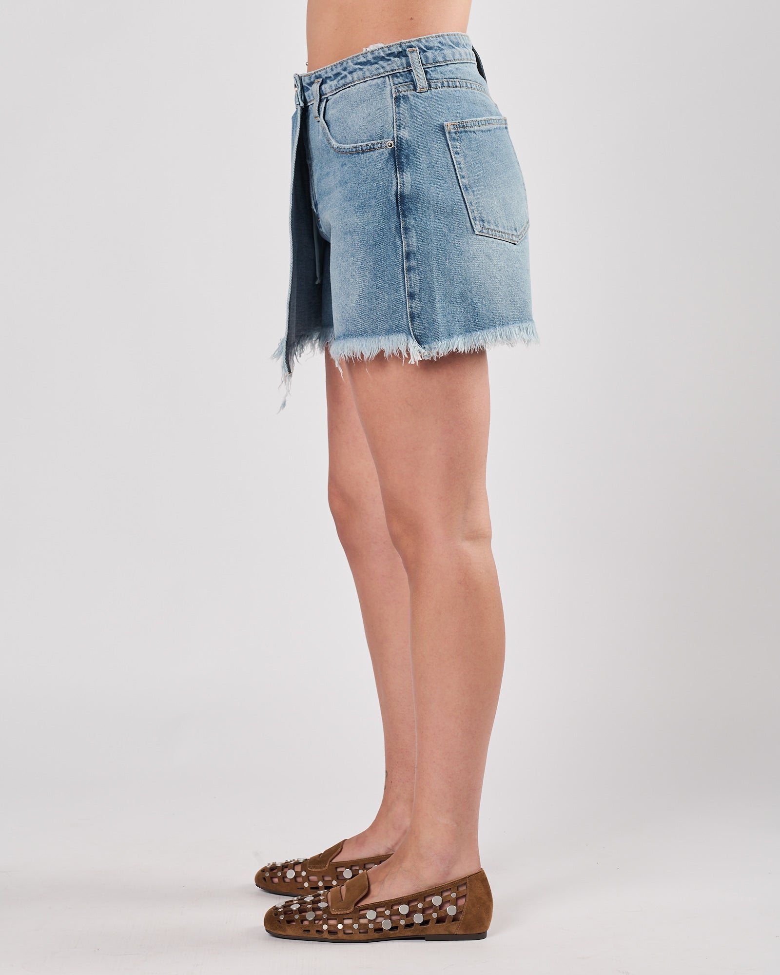 Short Eleh in denim blu chiaro toglio gonna