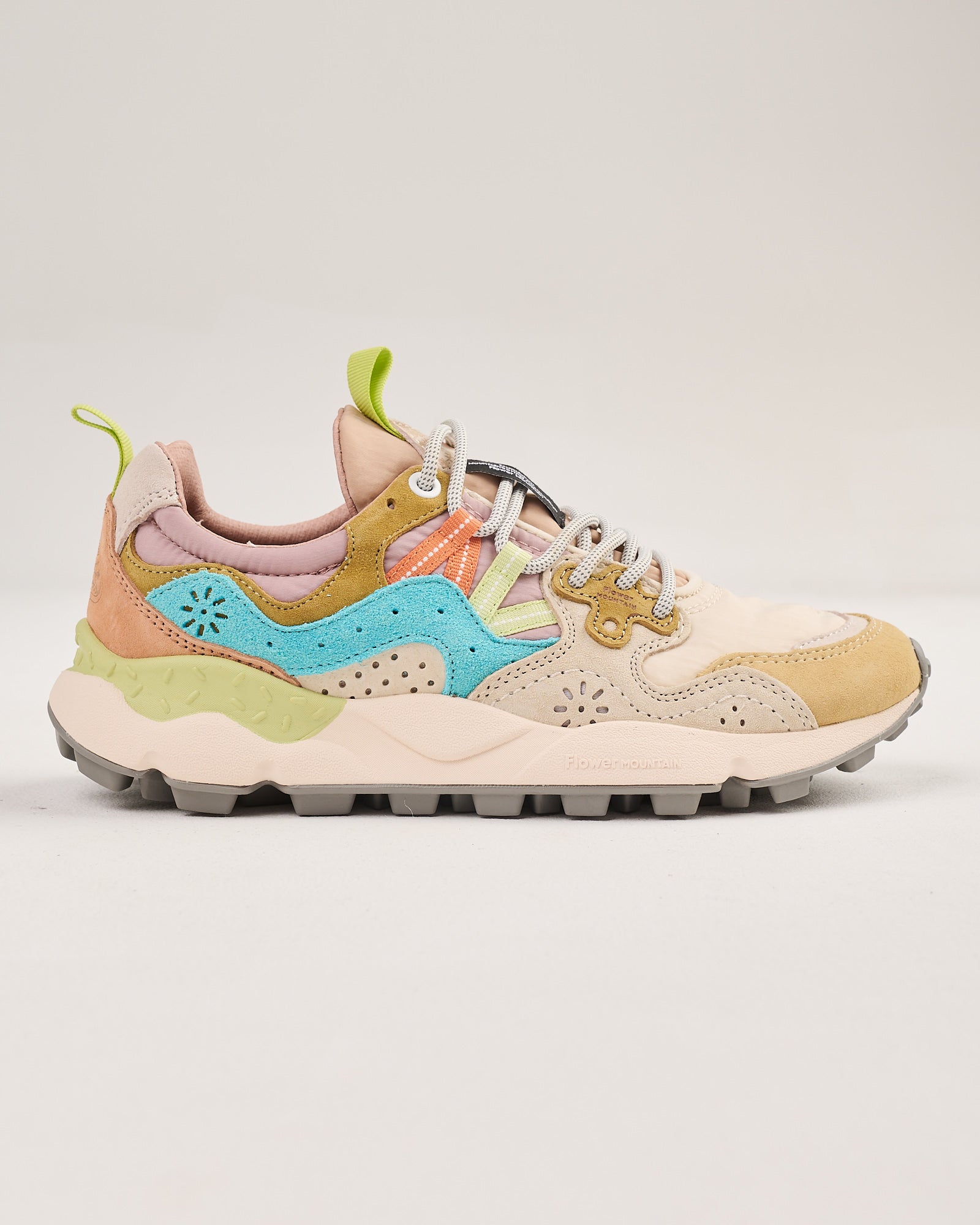 Sneaker Flower Mountain Cream Milk Light Blue