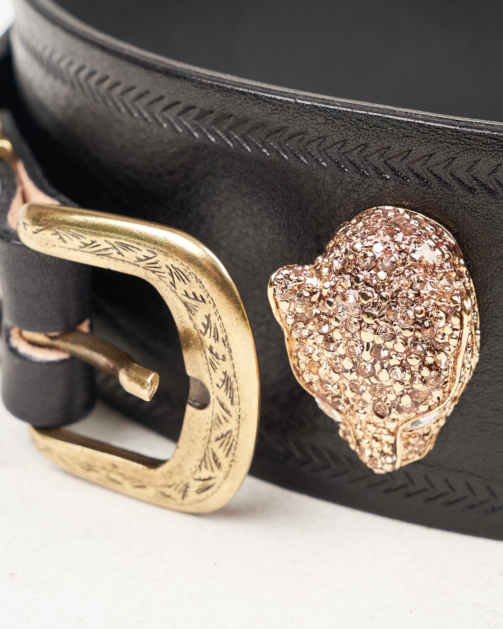 Cintura Alberto Luti in pelle con pantera oro