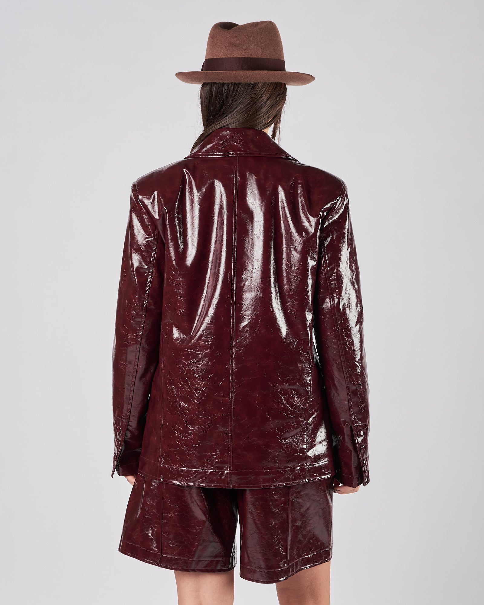 Giacca Weili Zheng in vinile burgundy