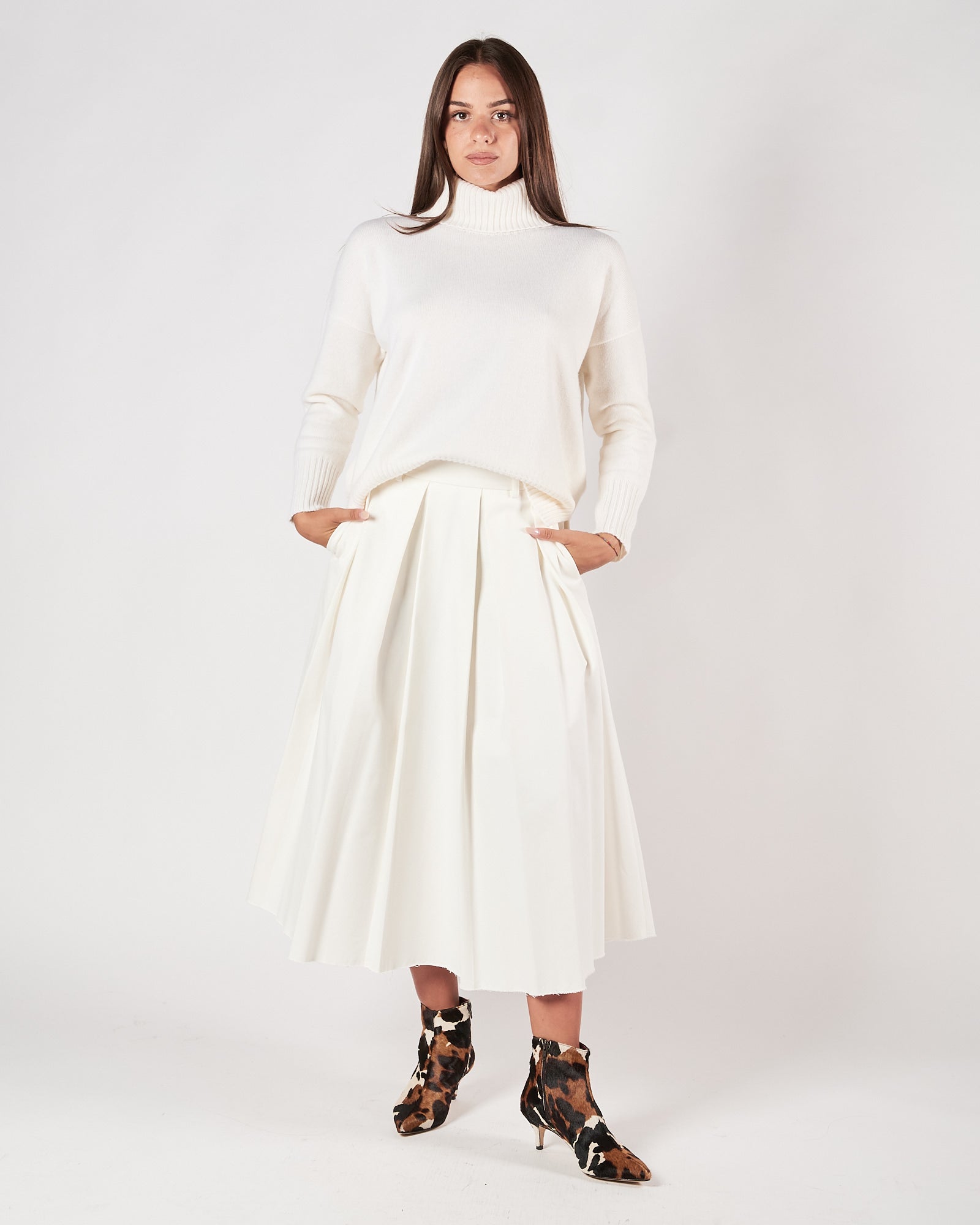 Gonna Tela9 lunga panna con pieghe