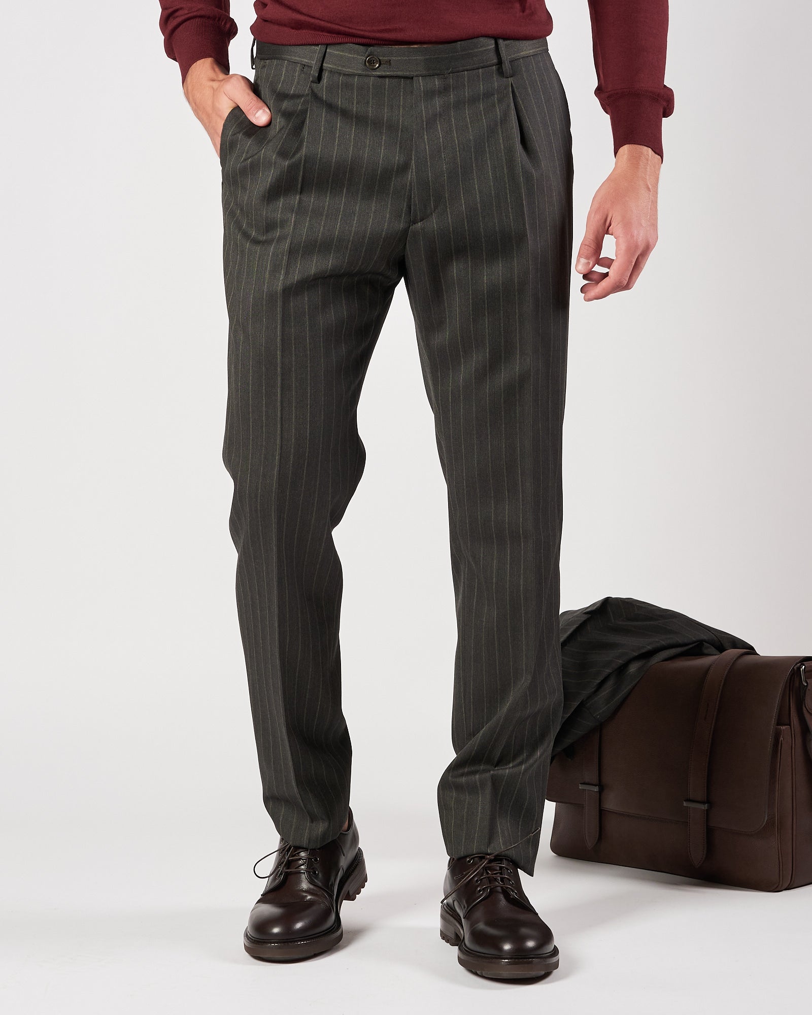 Abito Tagliatore doppio petto quattro bottoni gessato verde