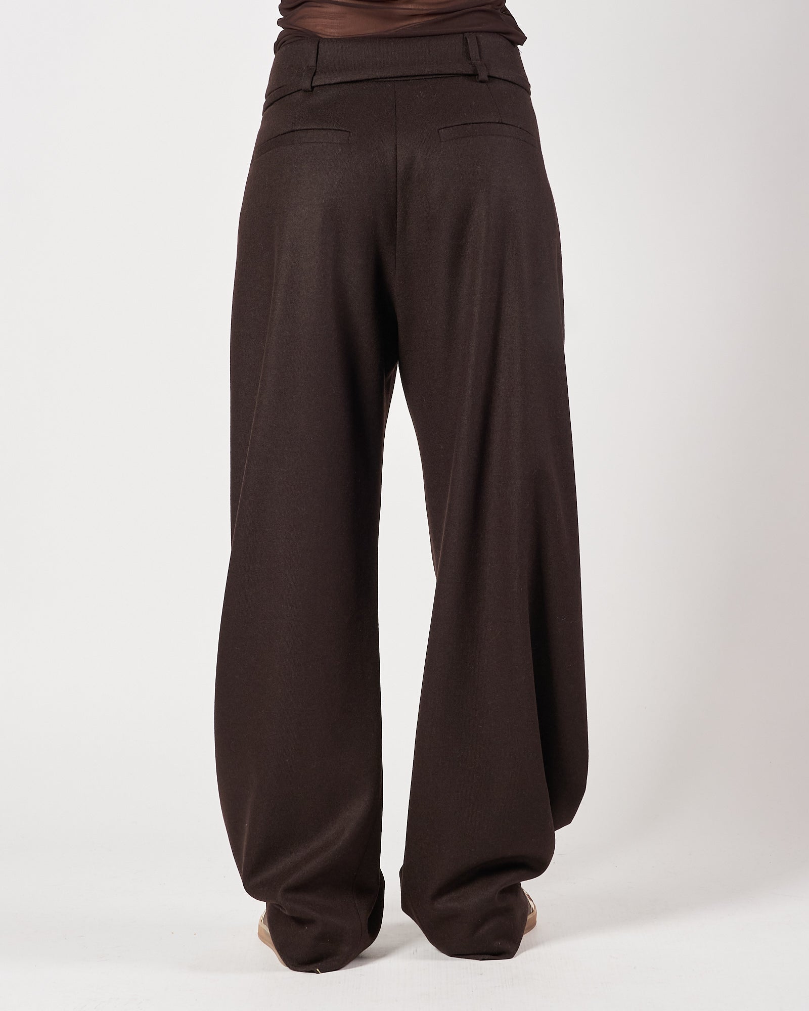 Pantalone Tela9 con pences caffè