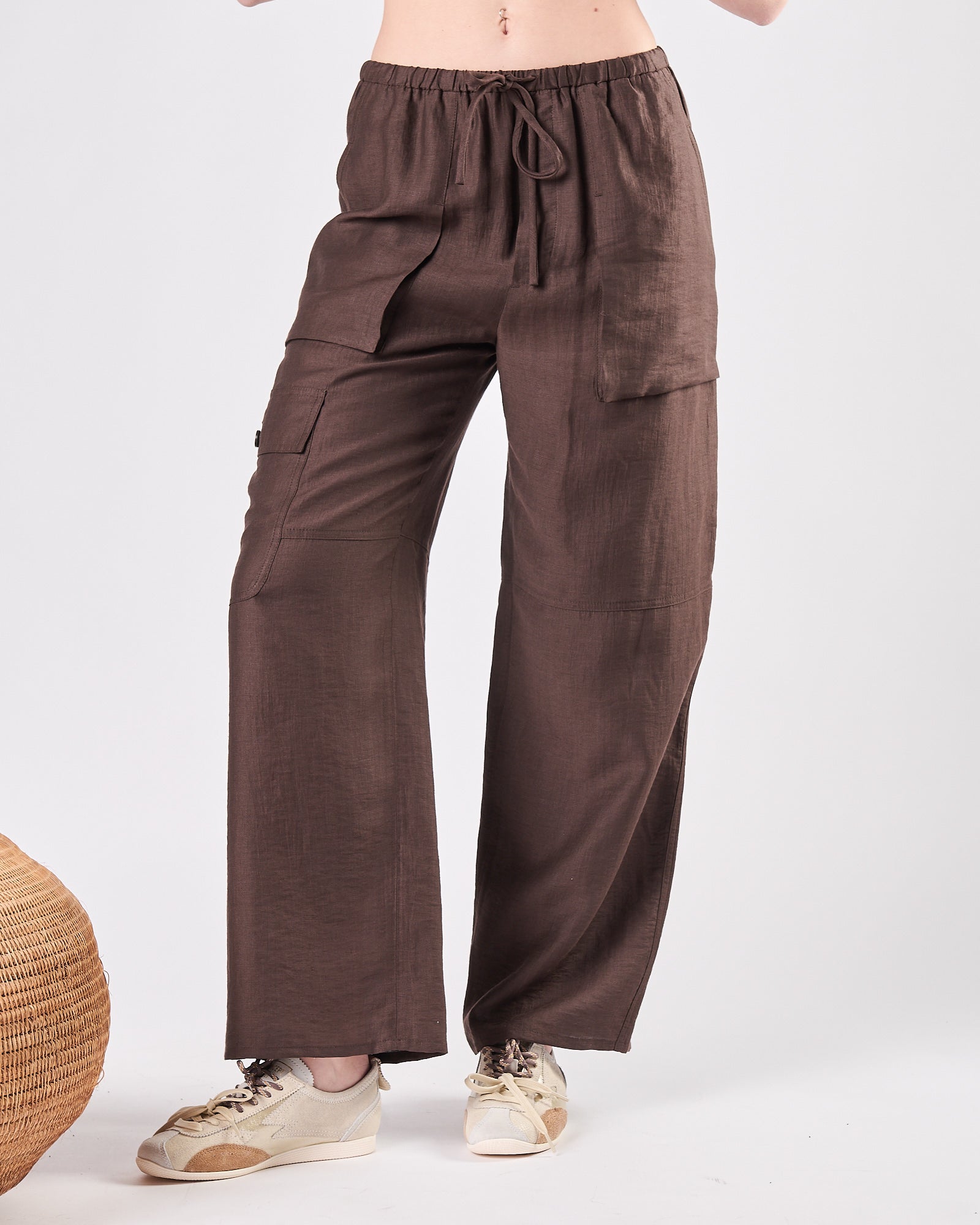 Pantalone Tela9 con tasche in lino moro