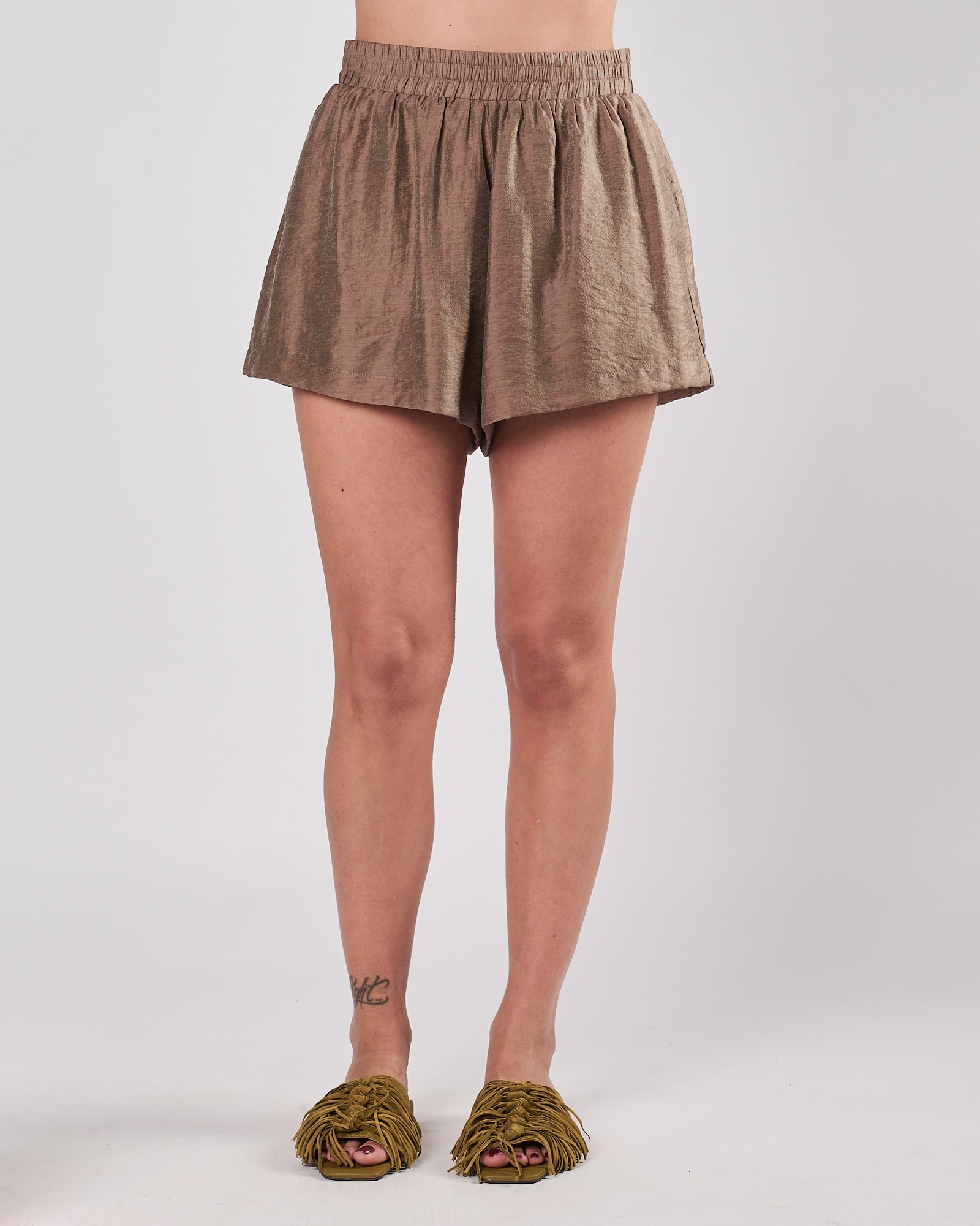 Short Eleh con elastico marrone