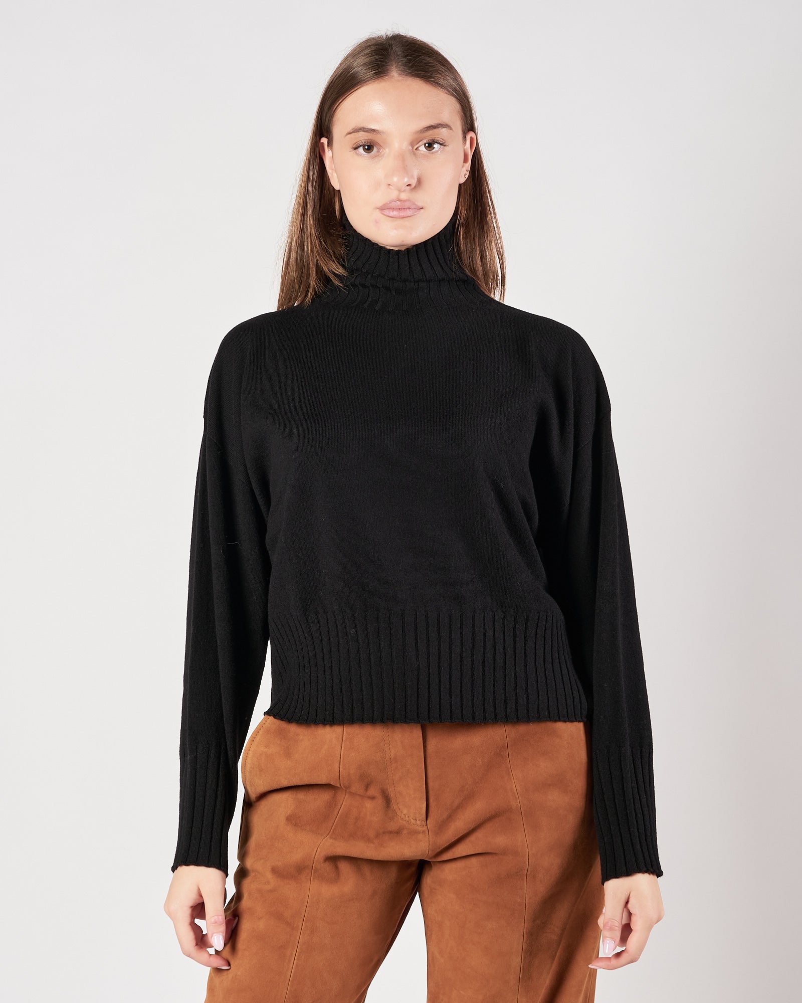 Maglia A|STORE mezzo collo nero