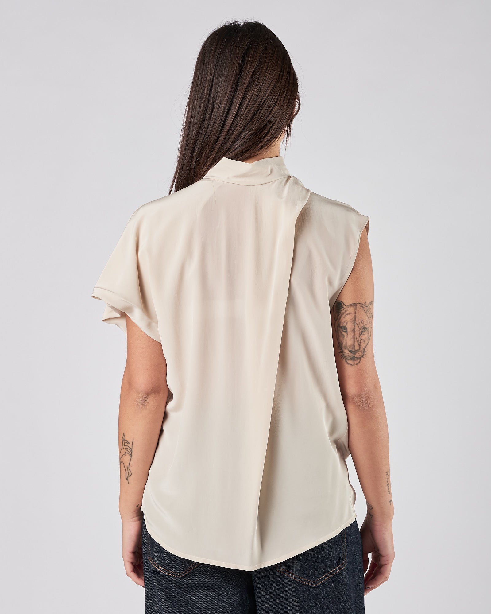Camicia Tela9 smanicata gesso