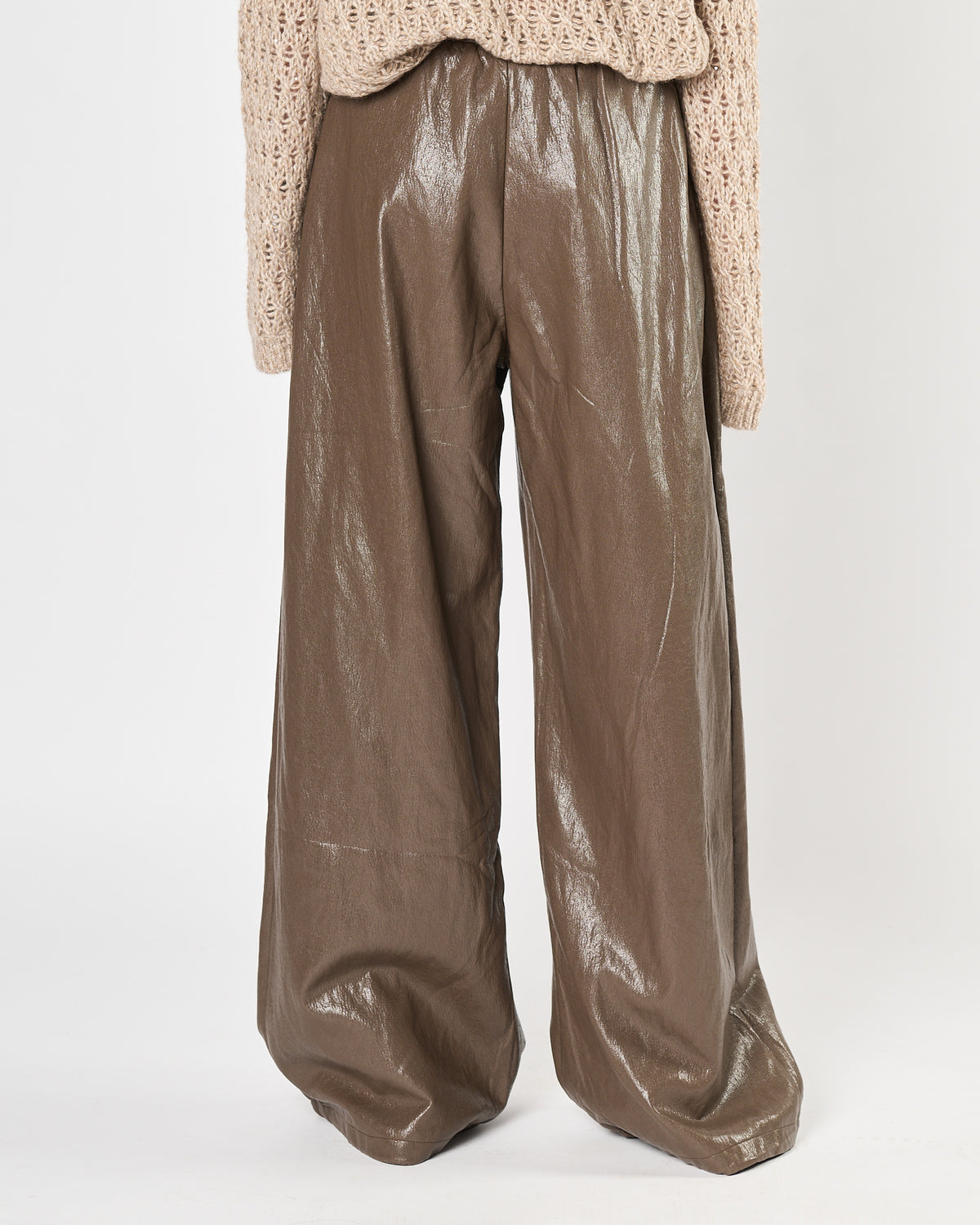 Pantalone Eleh in ecopelle fango