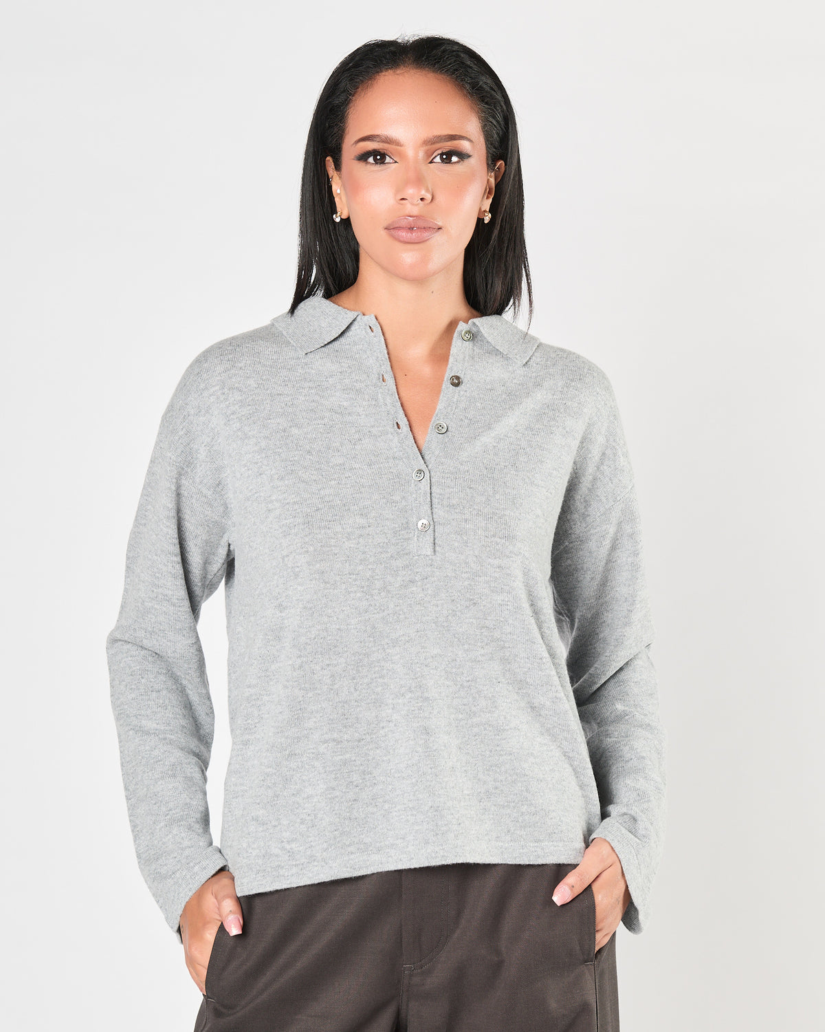 Polo Eleh in maglia grigia