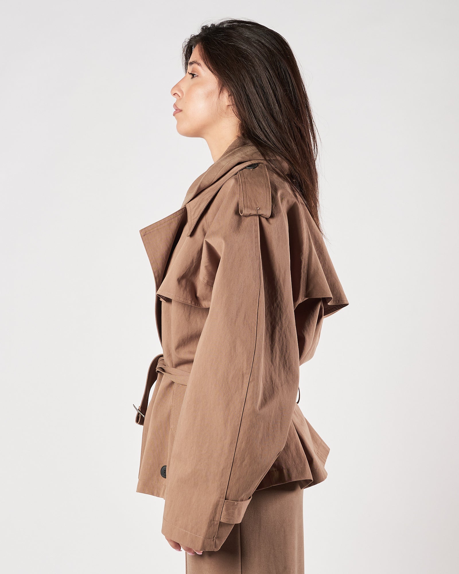 Trench Eleh corto doppio petto beige