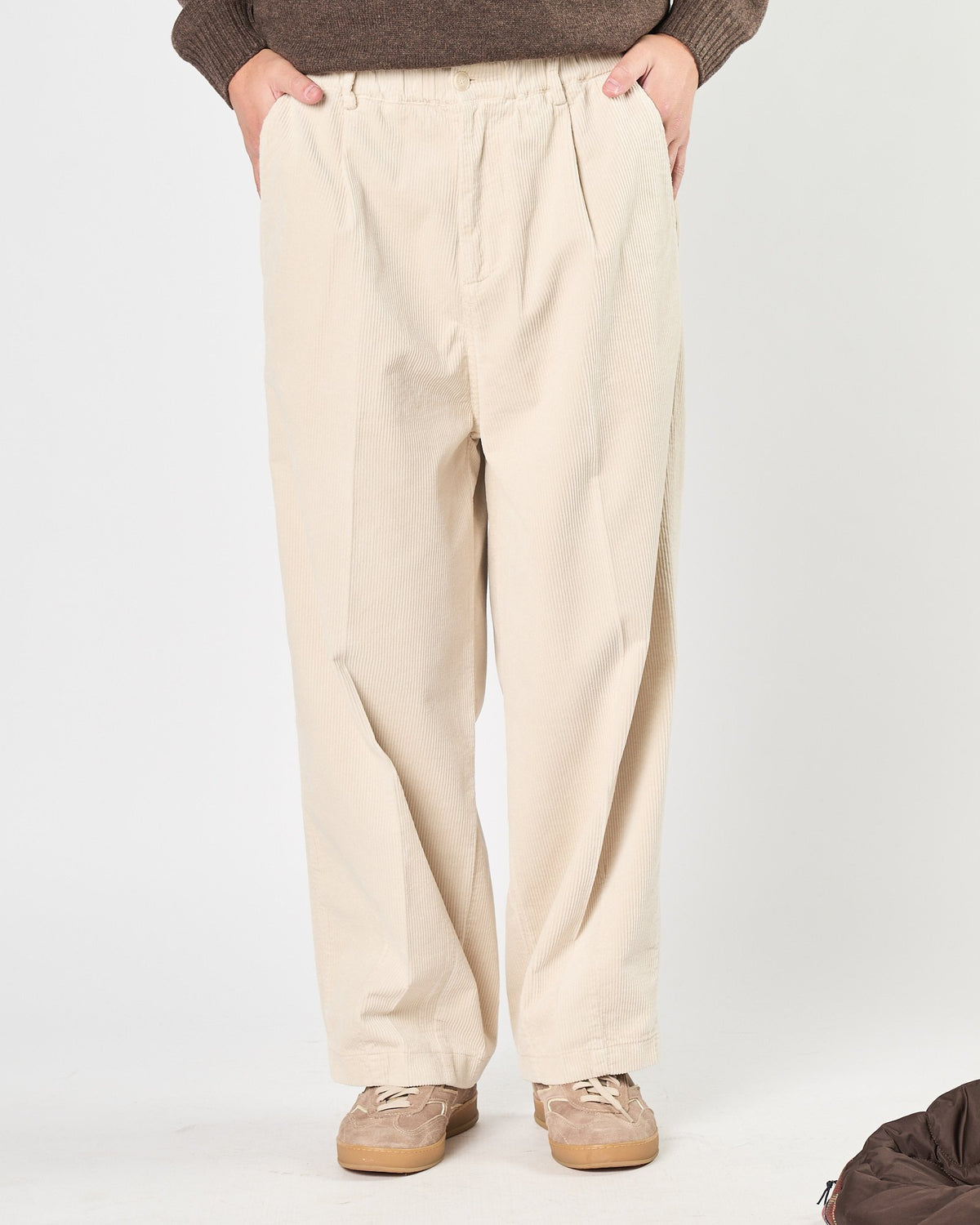 Pantalone A|STORE in velluto millerighe corda