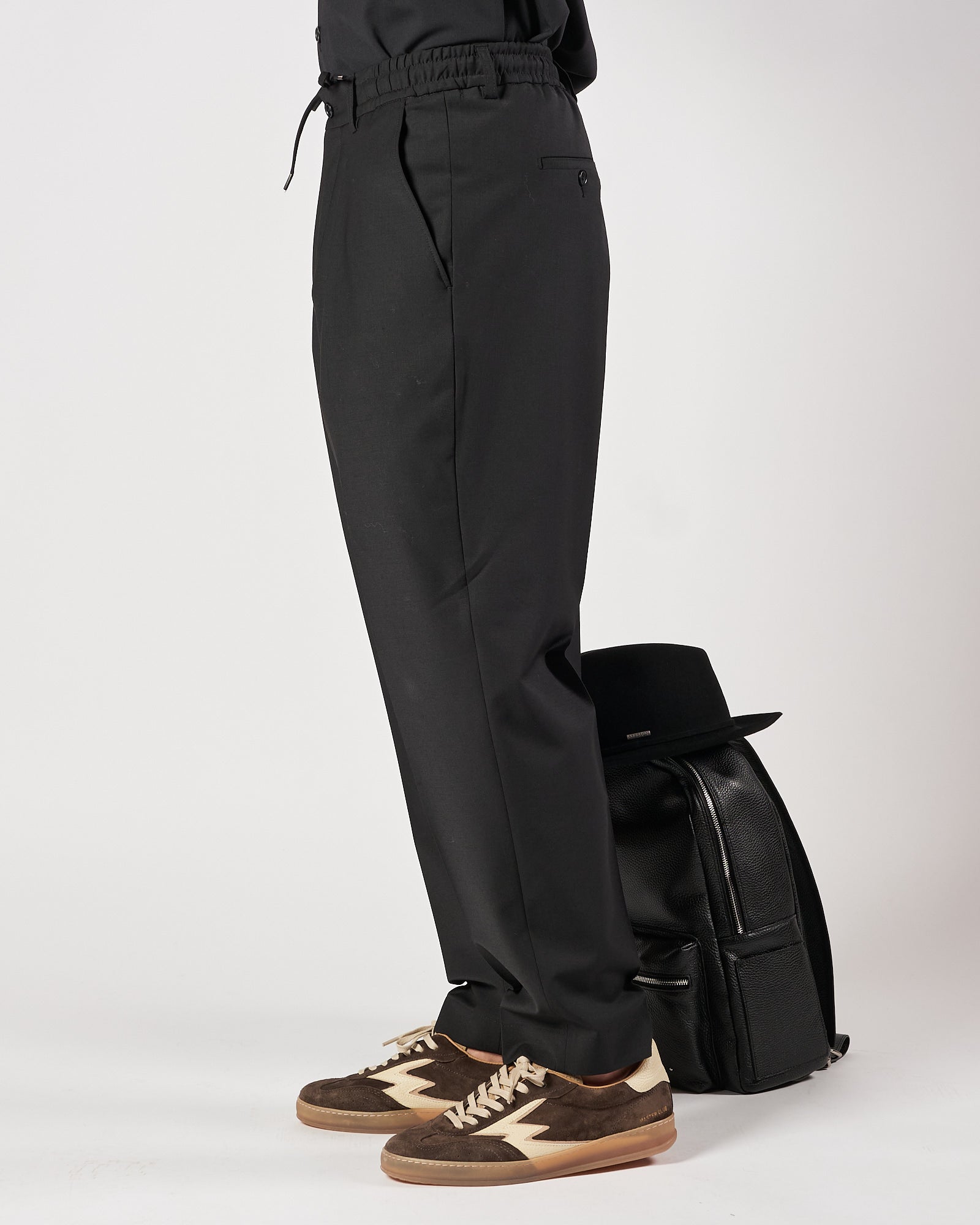 Pantalone A|STORE uomo in lana con pences nero