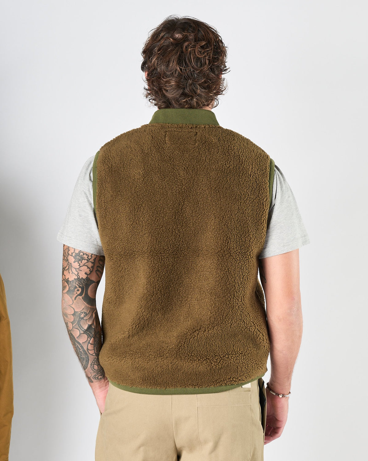 Gilet Bl'ker in pile tessuto teddy kaki