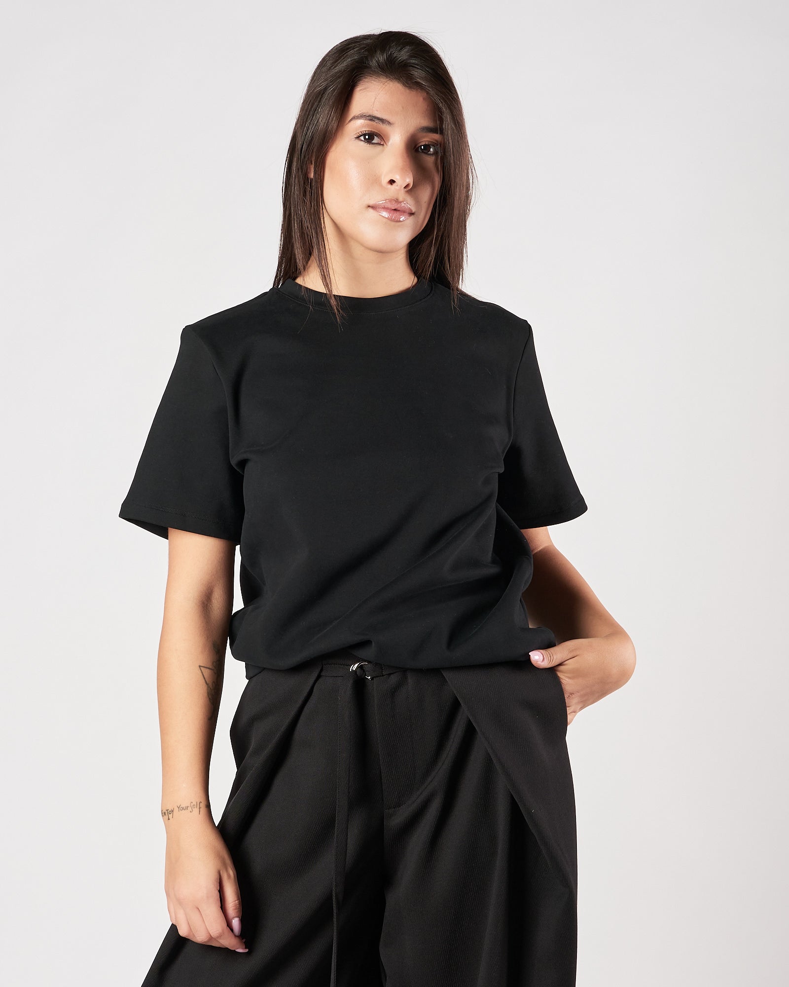 T-shirt Eleh nera felpata