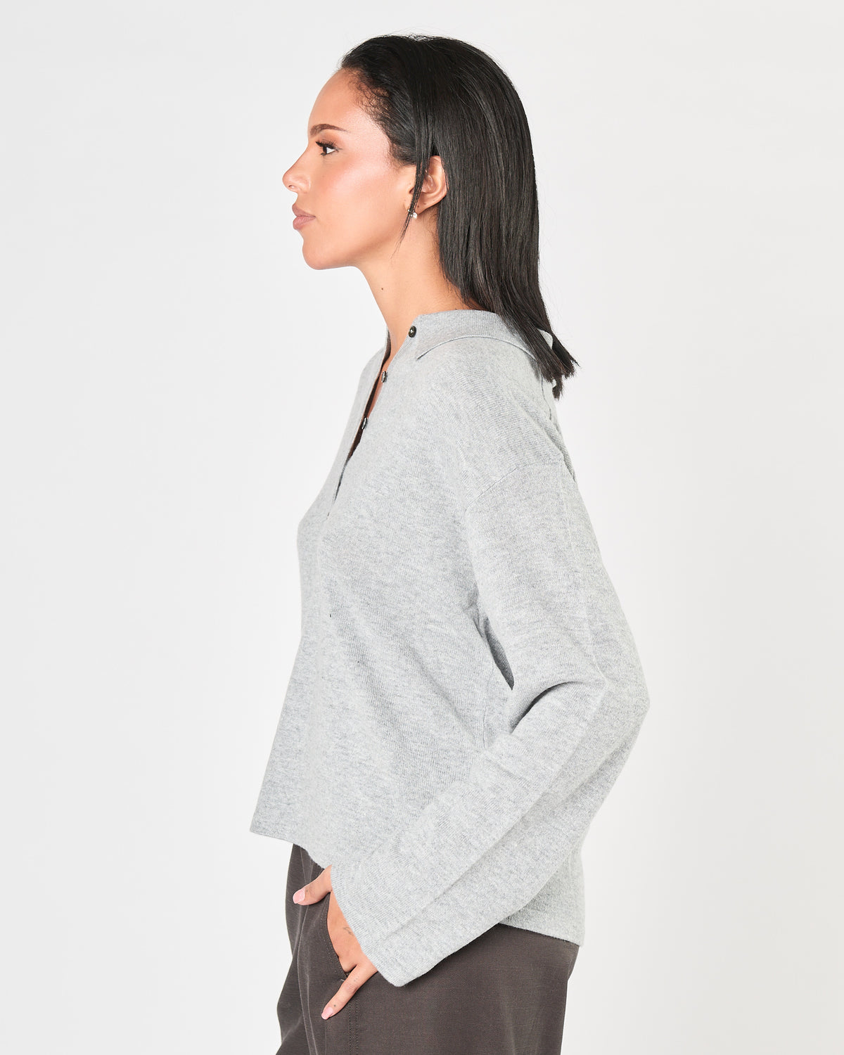 Polo Eleh in maglia grigia