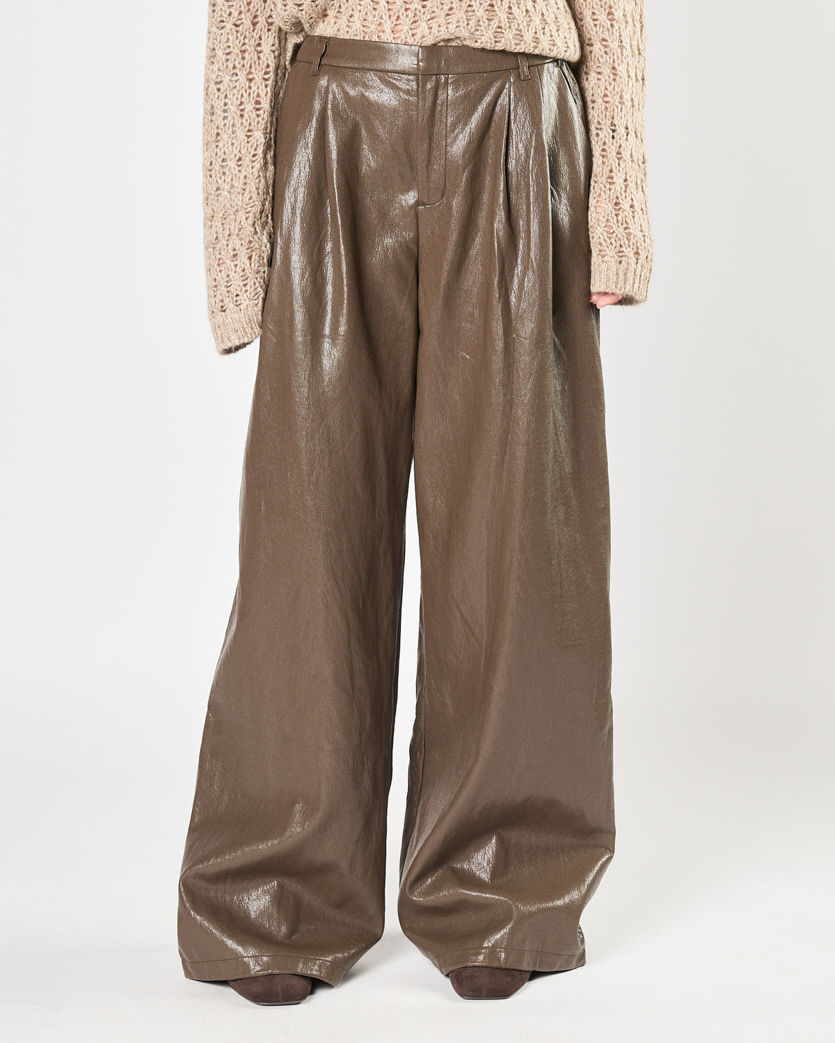 Pantalone Eleh in ecopelle fango