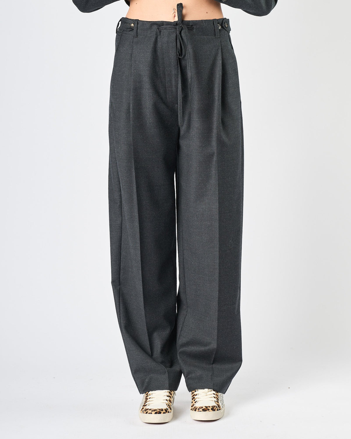 Pantalone Tela9 con pence carbone