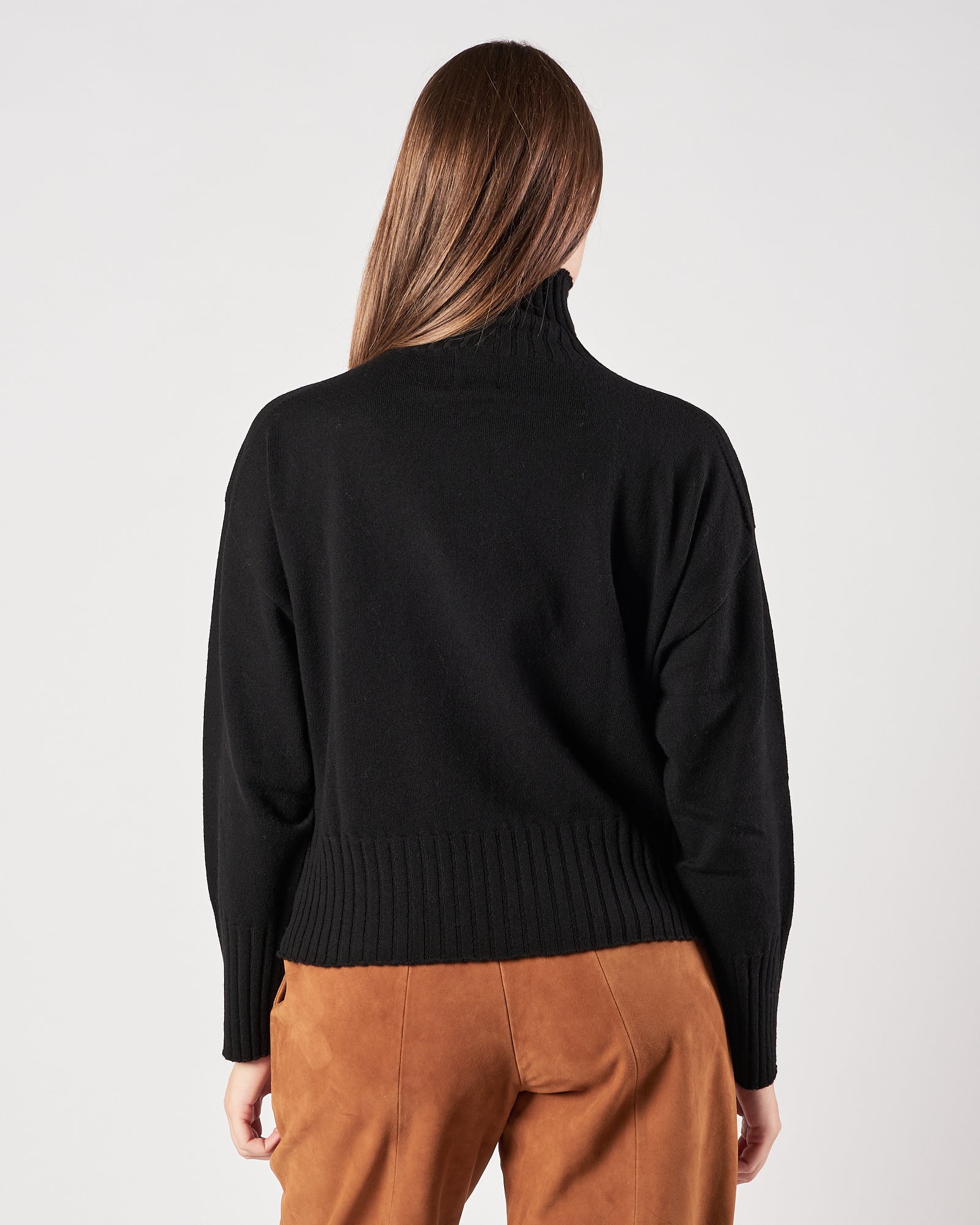 Maglia A|STORE mezzo collo nero