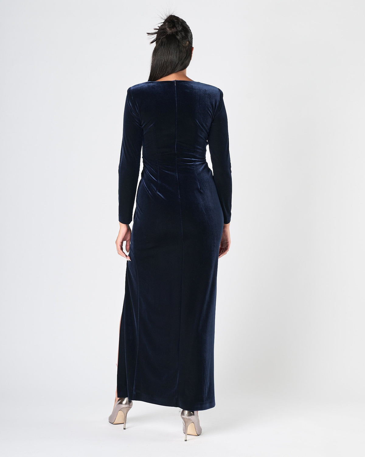 Abito Carla Ruiz in velluto blu