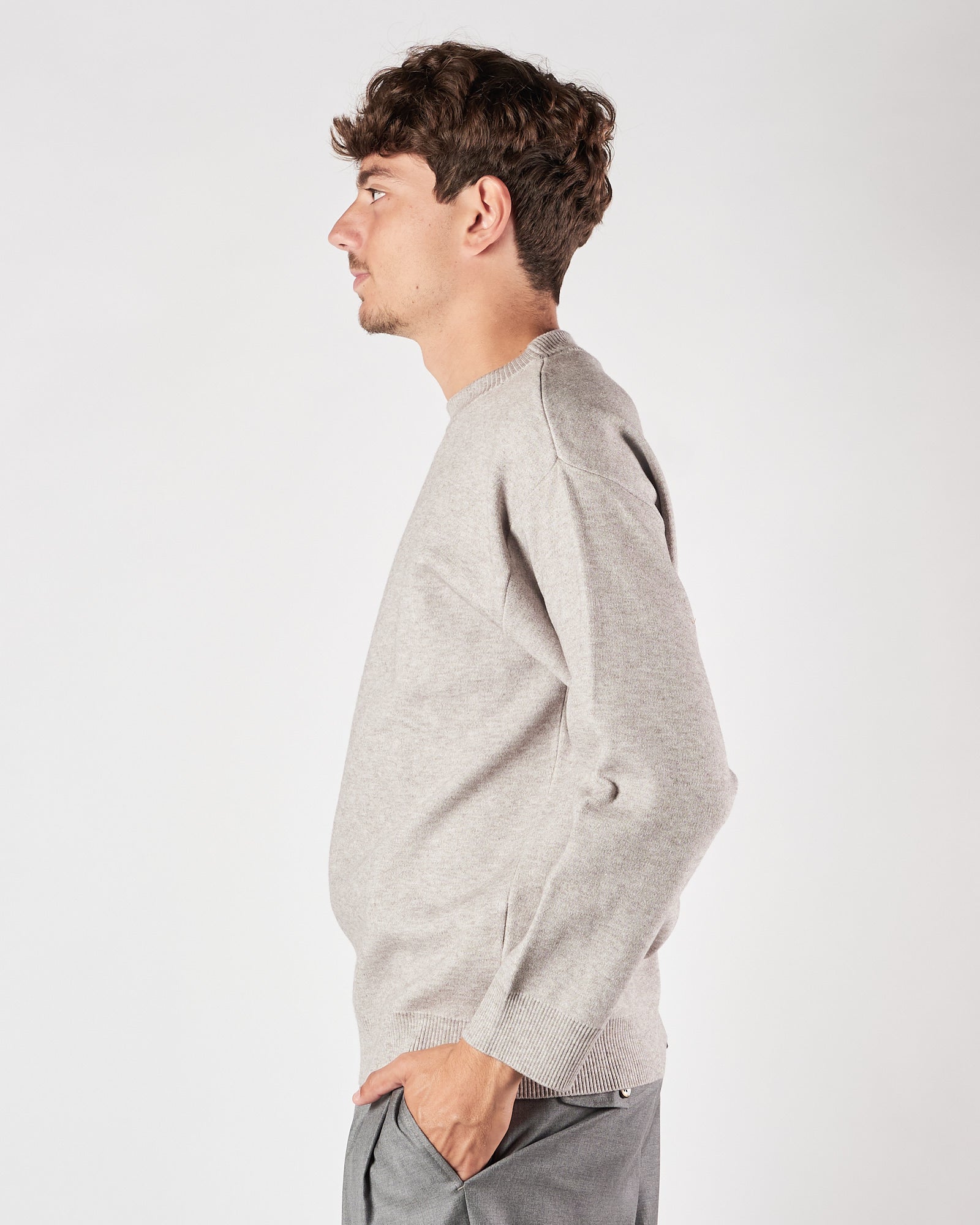 Maglia Officina36 girocollo over grigio
