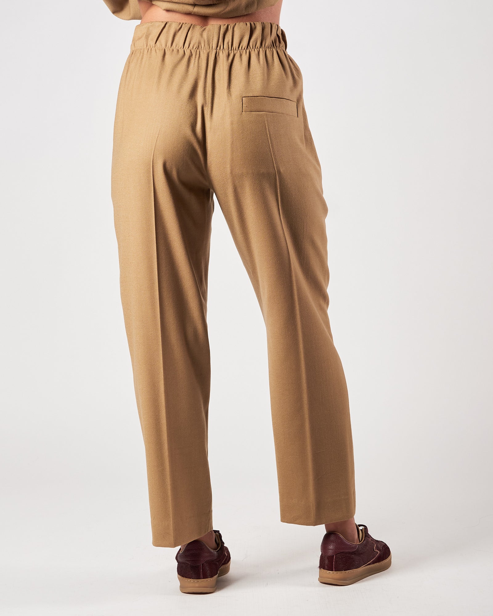 Pantalone Tela9 con elastico in vita sesamo