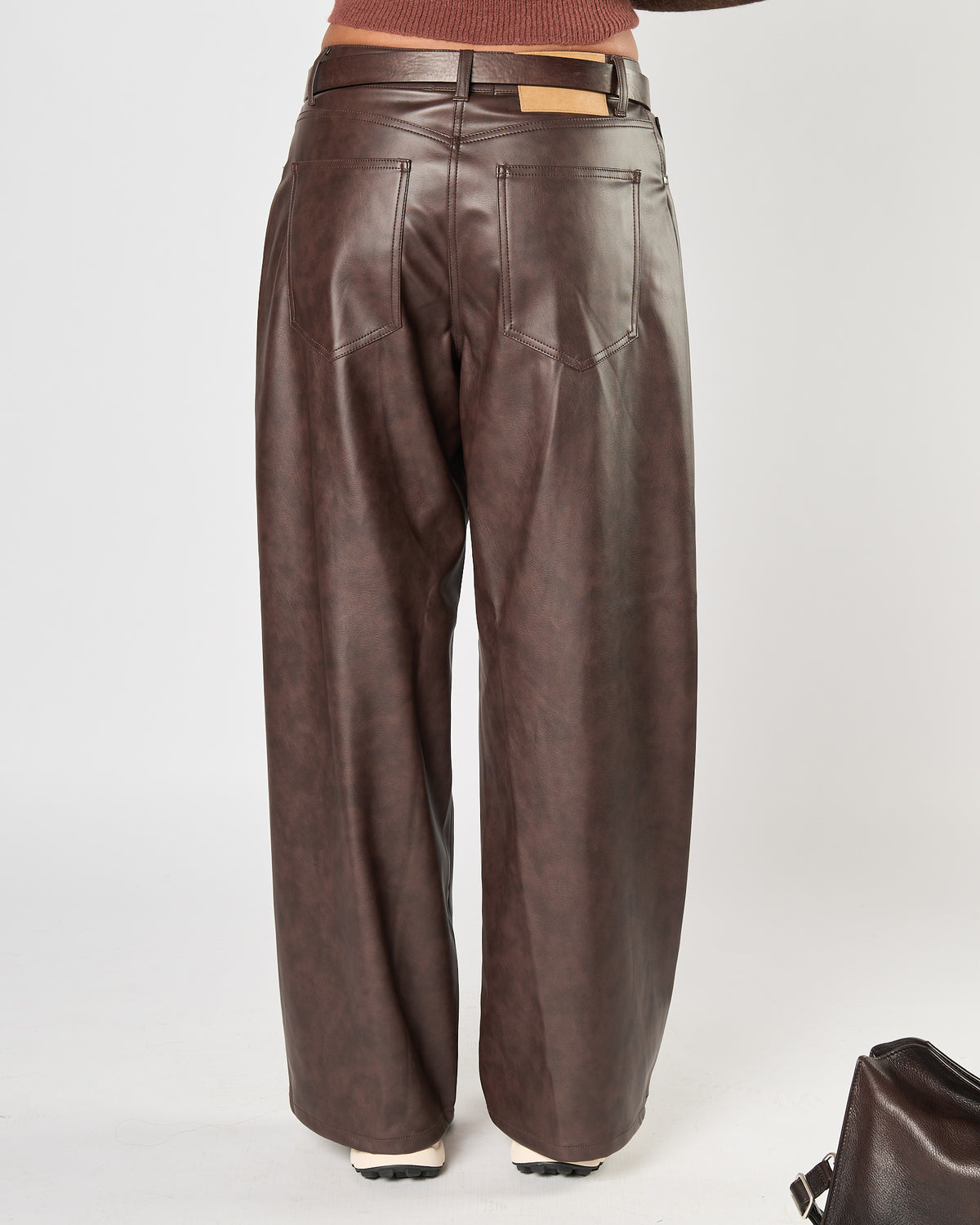 Pantalone God Save Denim in ecopelle moro