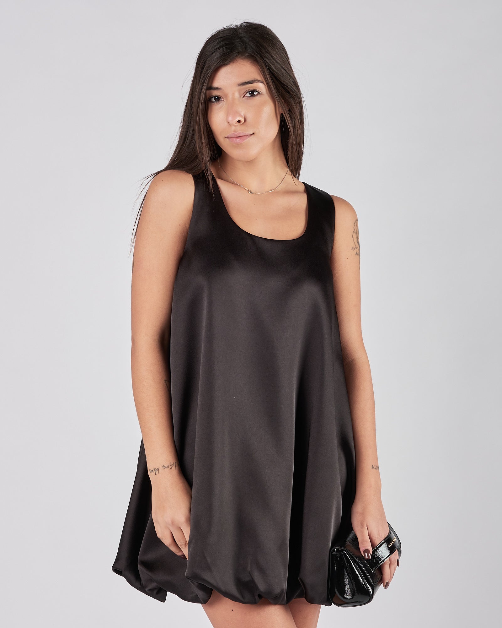 Abito Eleh corto in raso a palloncino nero