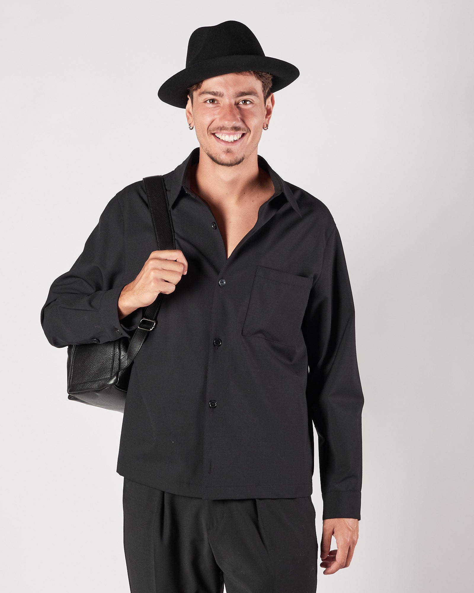 Camicia A|STORE uomo in lana con bottoni nera