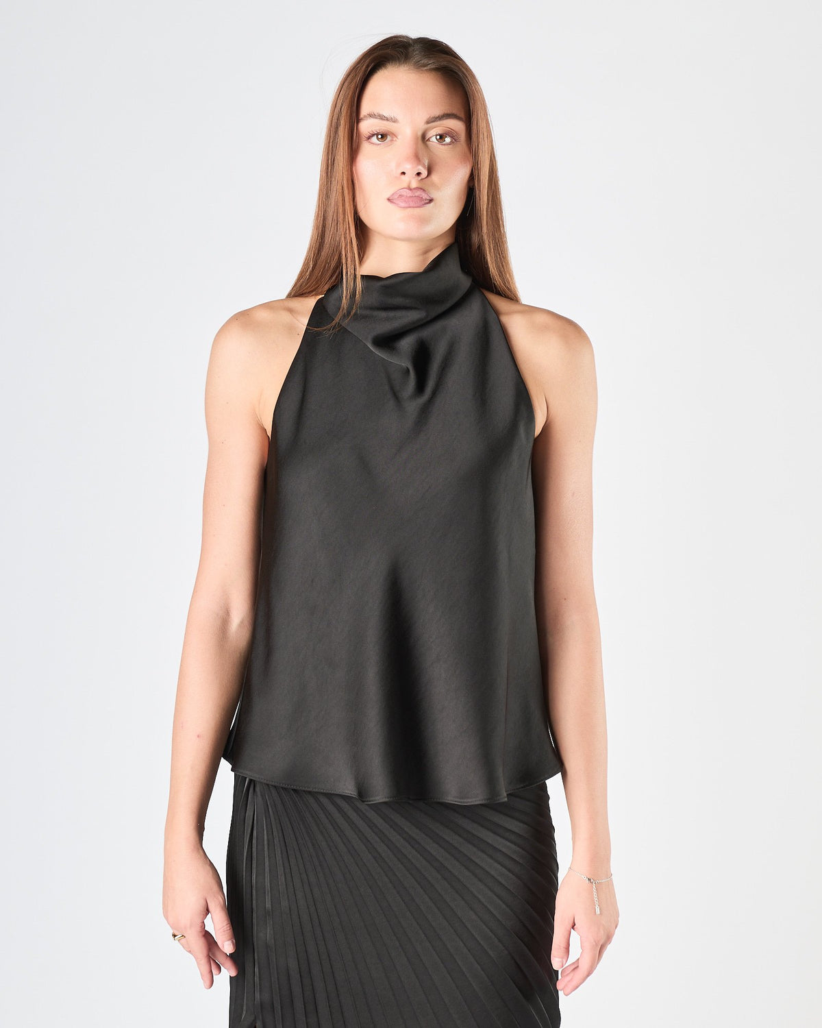 Top Carla Ruiz in raso nero