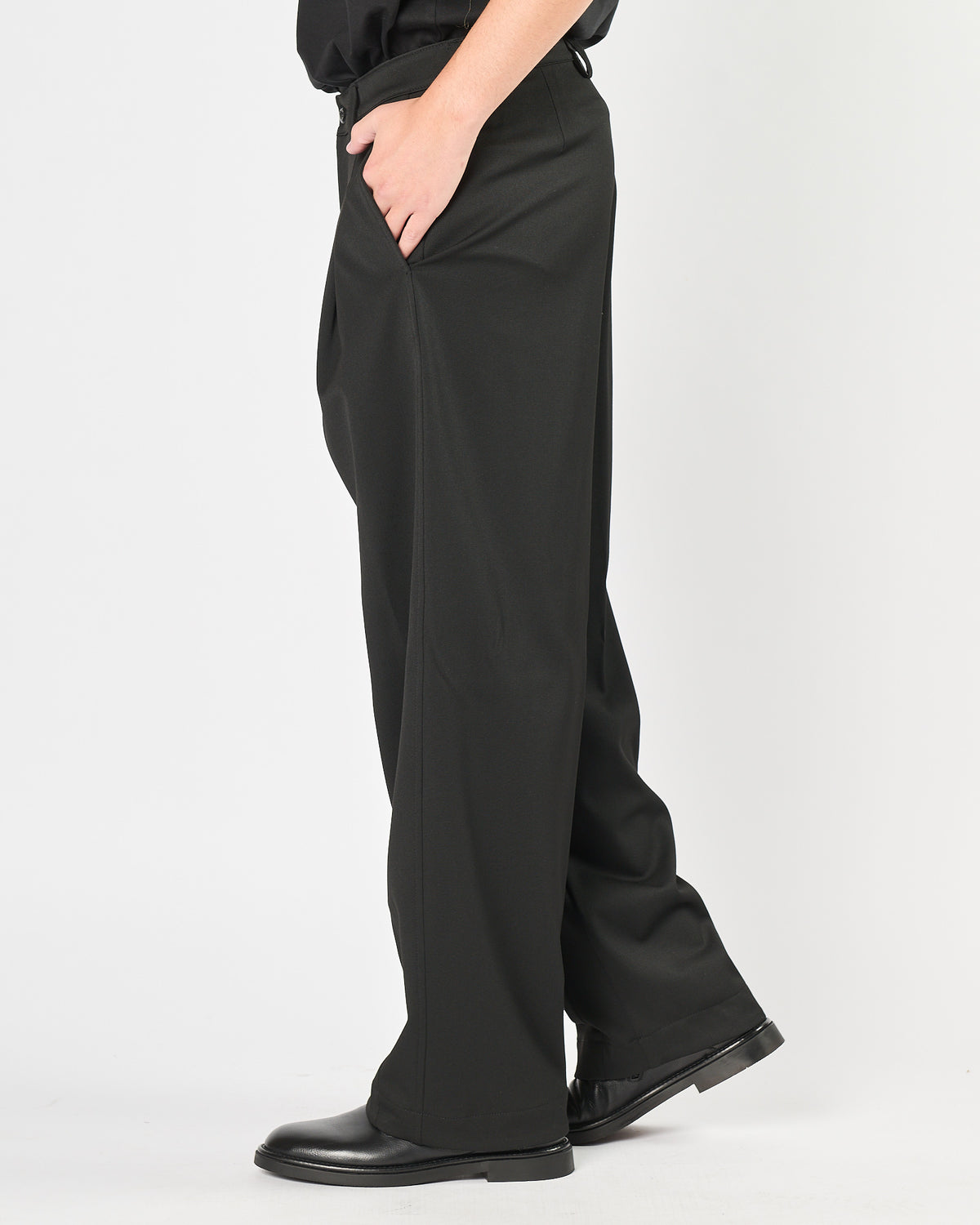 Pantalone Aimé con pence nero