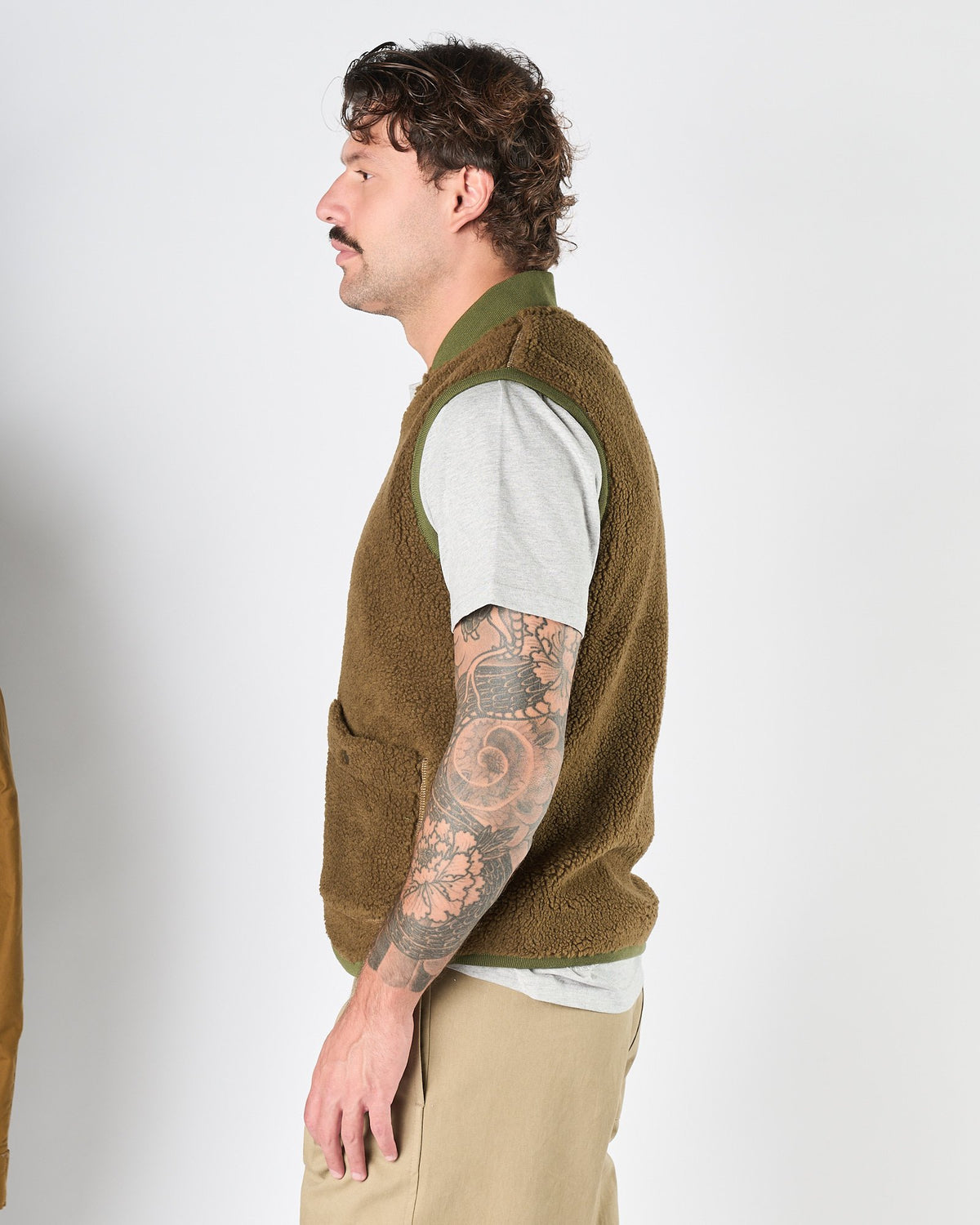 Gilet Bl'ker in pile tessuto teddy kaki