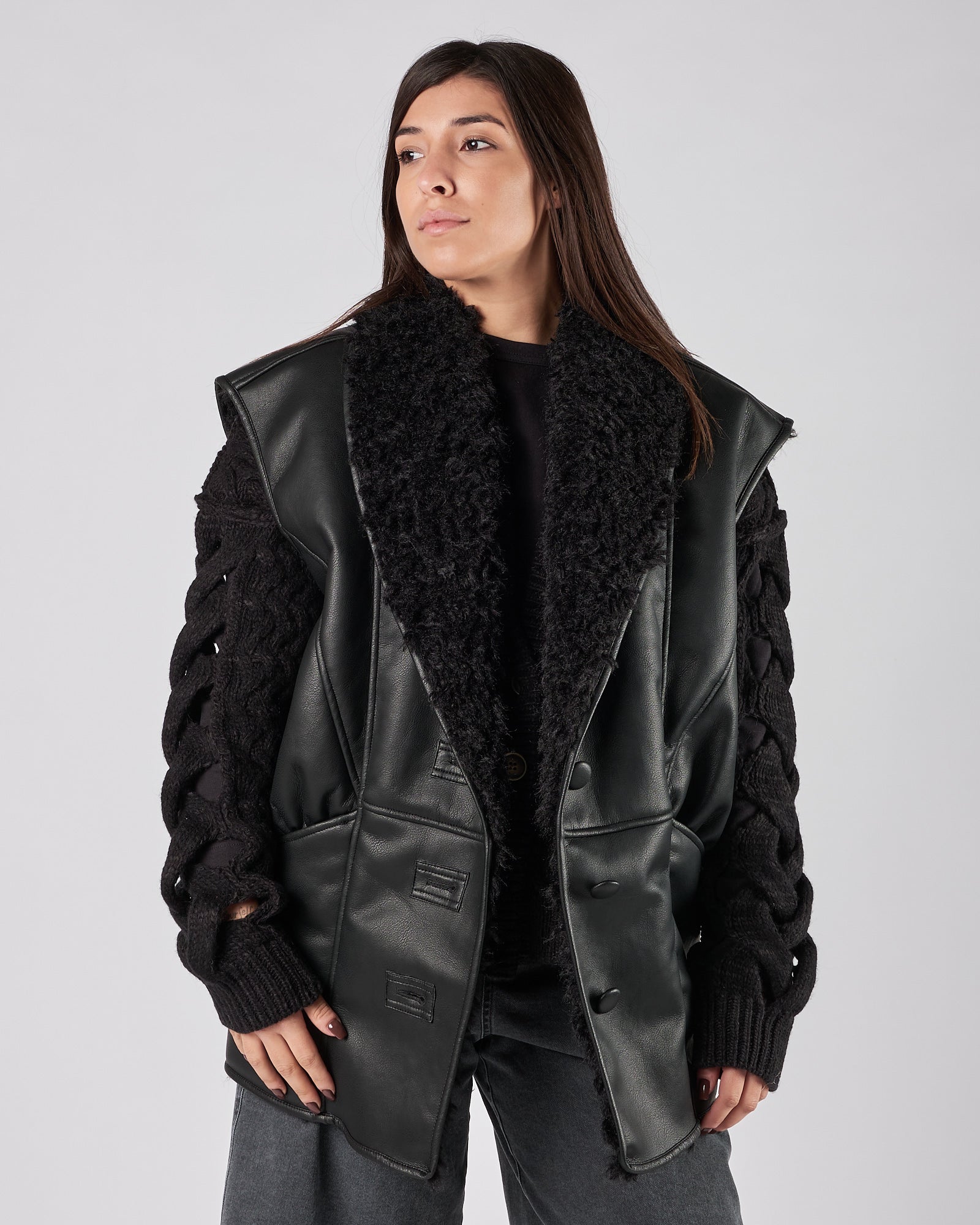 Ecomontone Weili Zheng smanicato nero