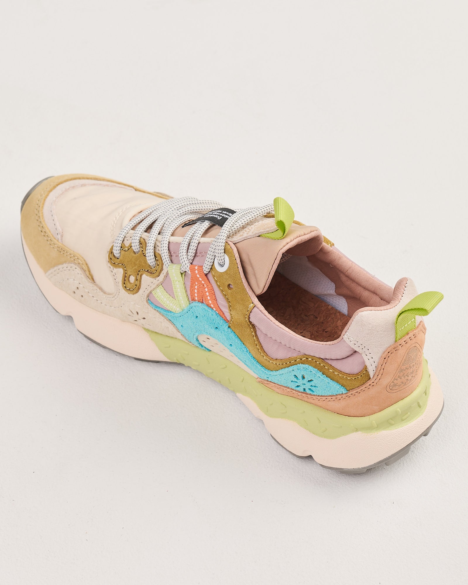 Sneaker Flower Mountain Cream Milk Light Blue