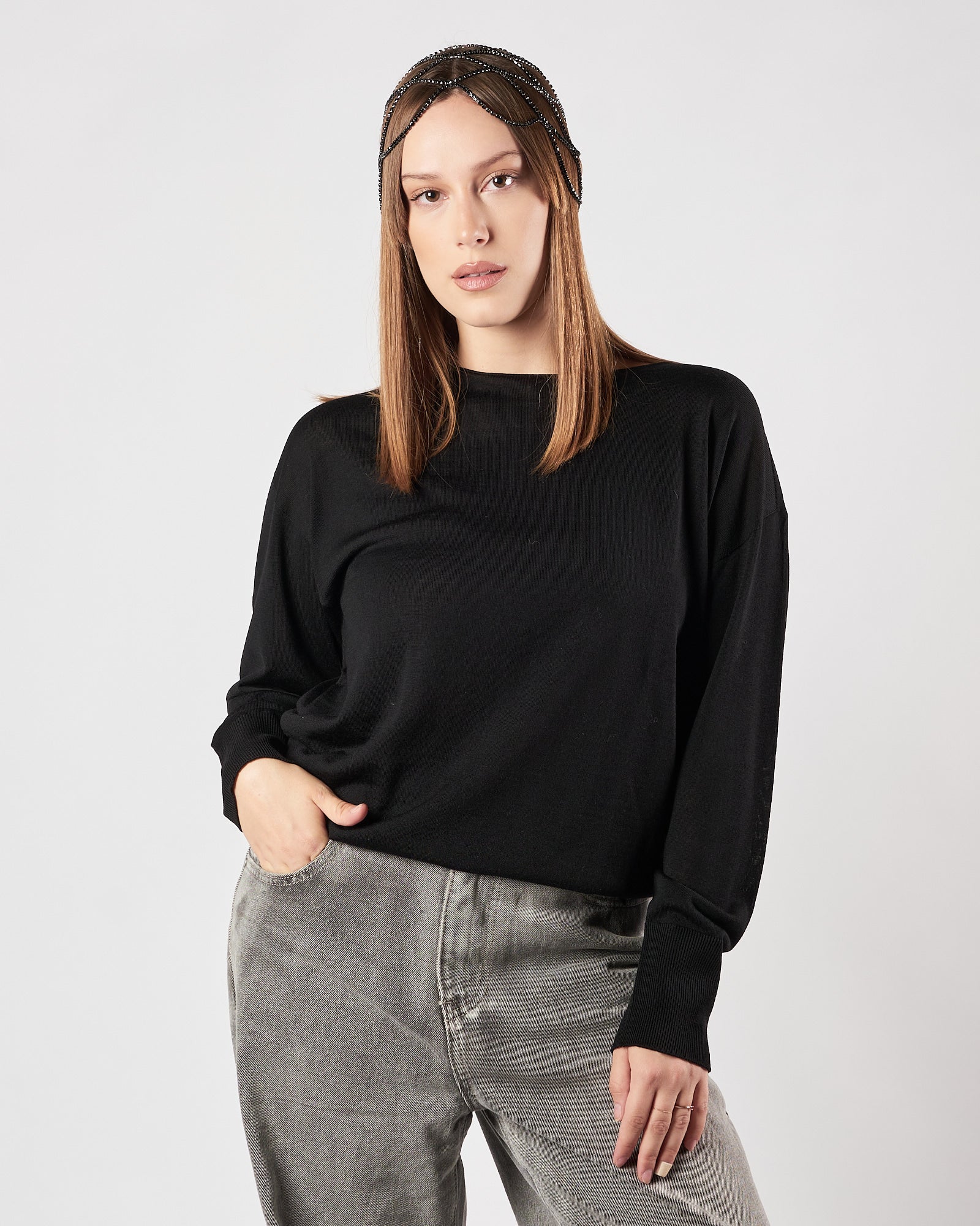 Maglia A|STORE in lana scollo a barca nera