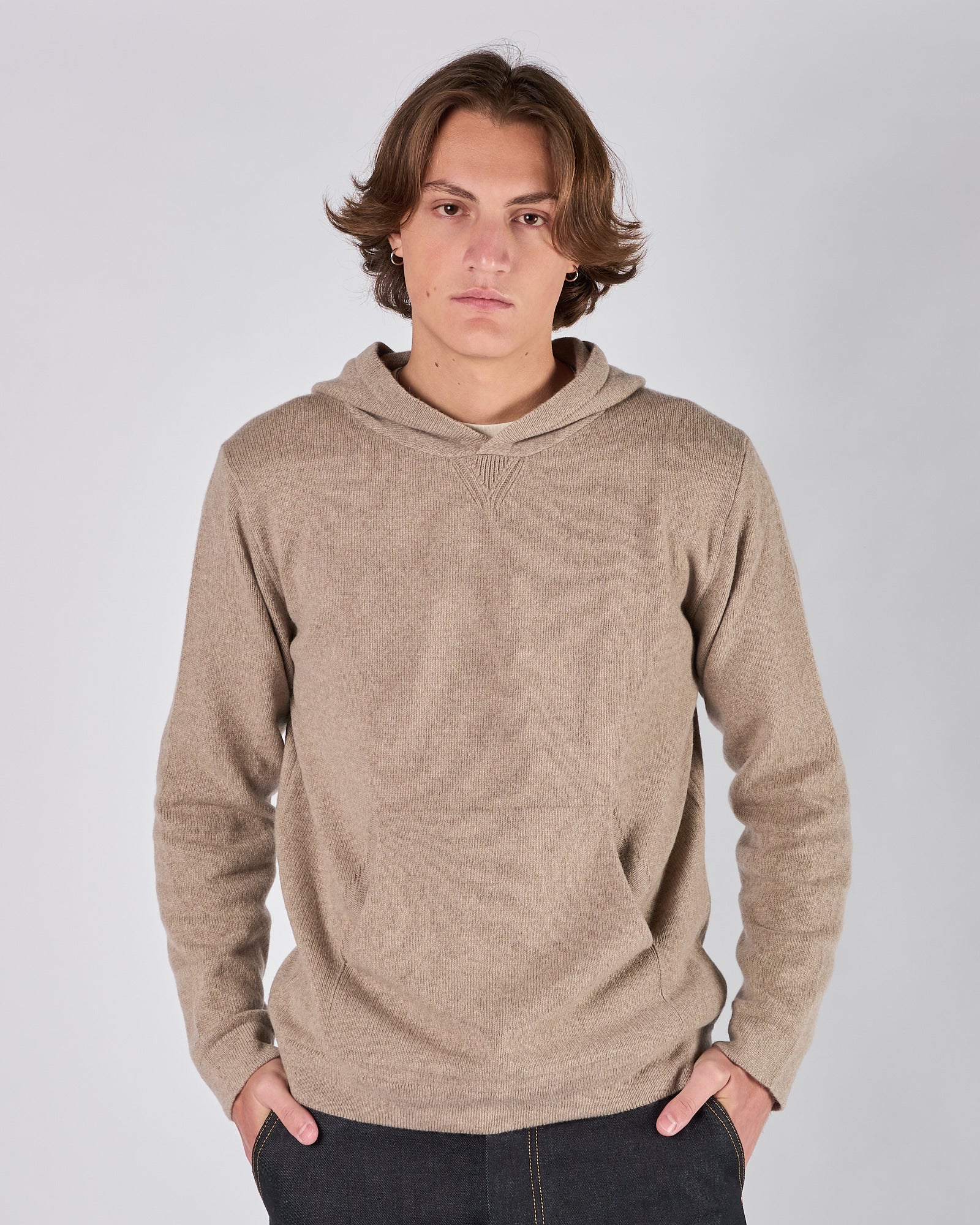 Maglia A|STORE con cappuccio beige in cachemere