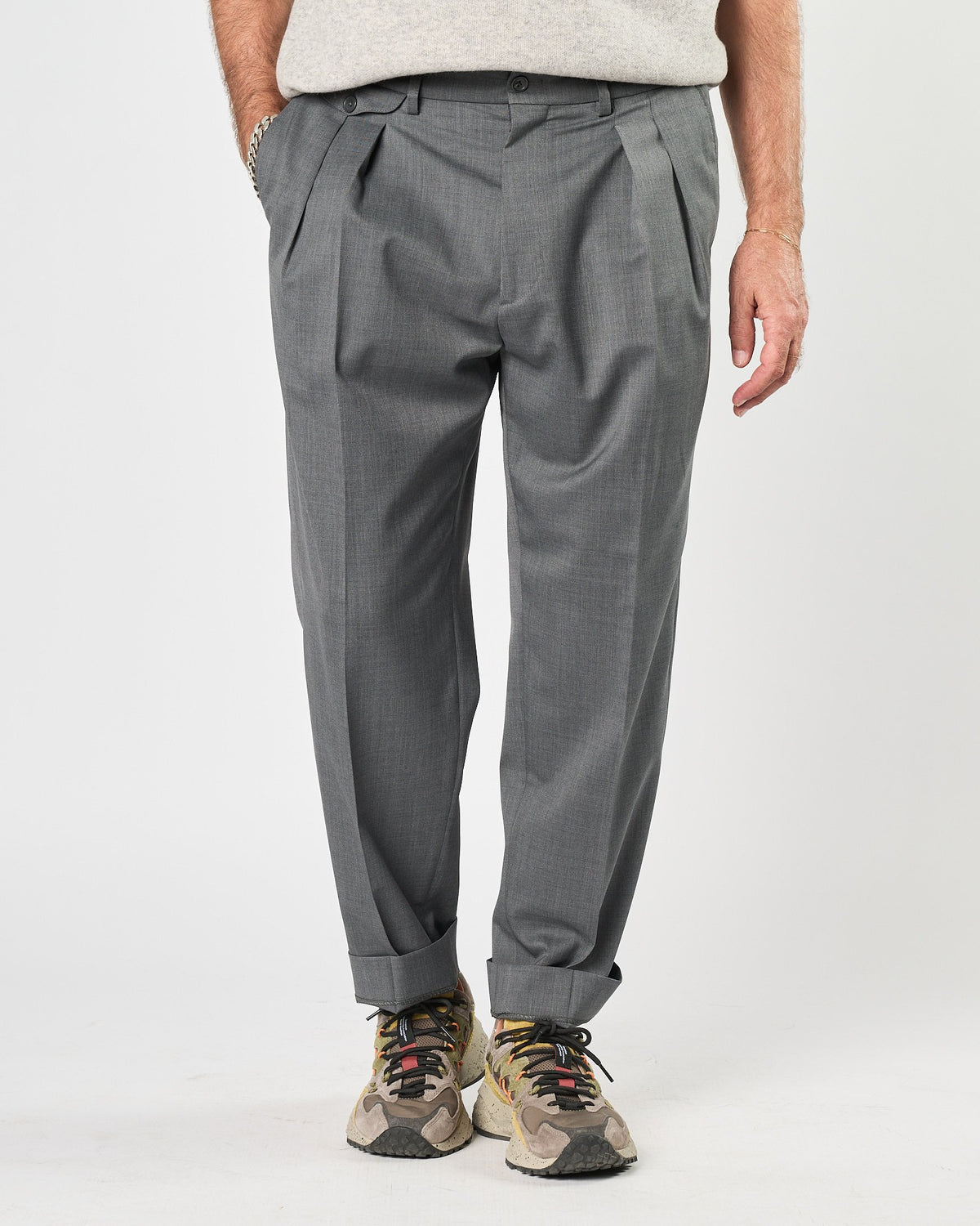 Pantalone A|STORE grigio medio doppia pence