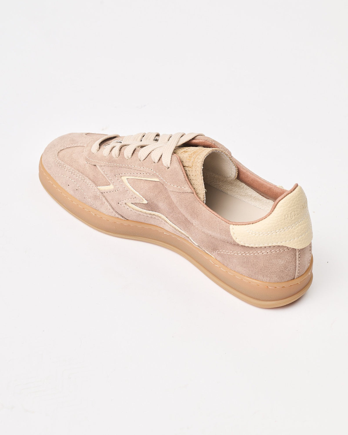 Sneaker Moaconcept in suede beige