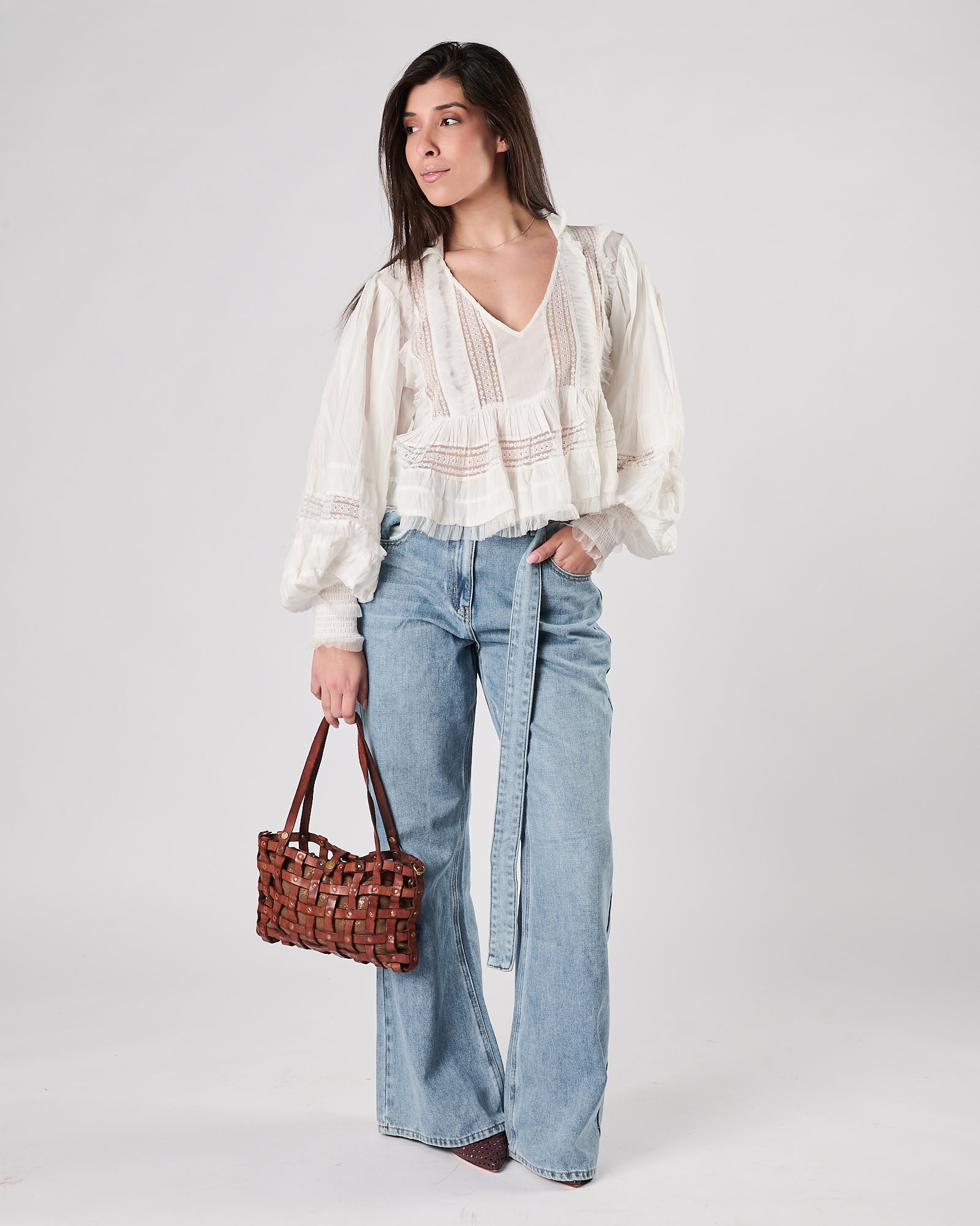 Jeans Eleh largo con cinta in tono blu chiaro