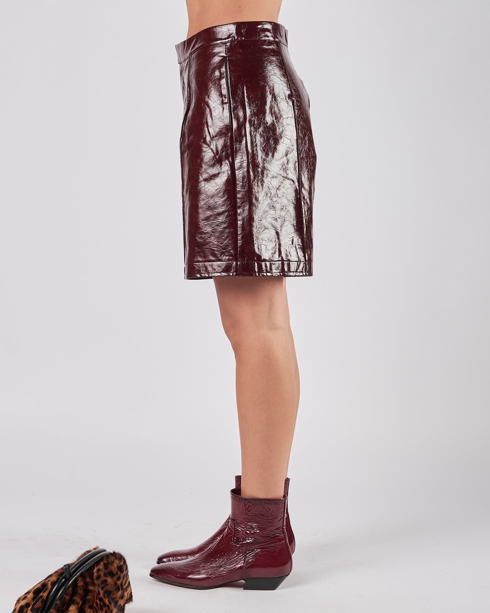 Bermuda Weili Zheng in vinile burgundy