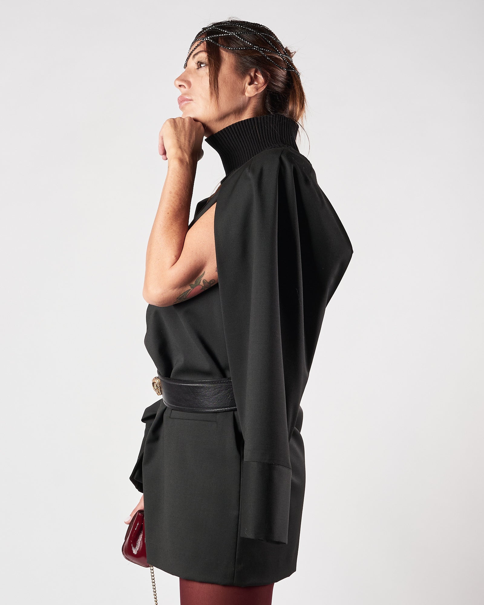 Abito Tela9 con collo alto nero